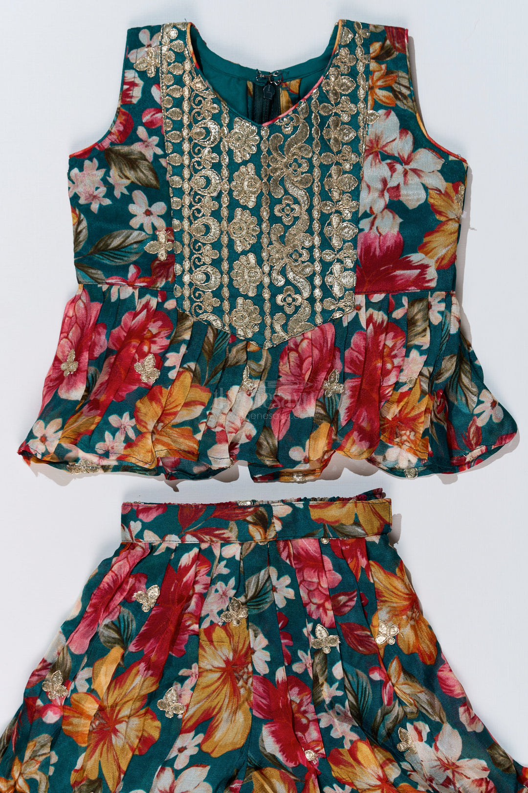 The Nesavu Girls Sharara / Plazo Set Girls Sharara Plazo Set in Floral Georgette with Foil Embroidery and Dupatta Nesavu Nesavu Girls Sharara Plazo Set Floral Georgette Print Foil Embroidery
