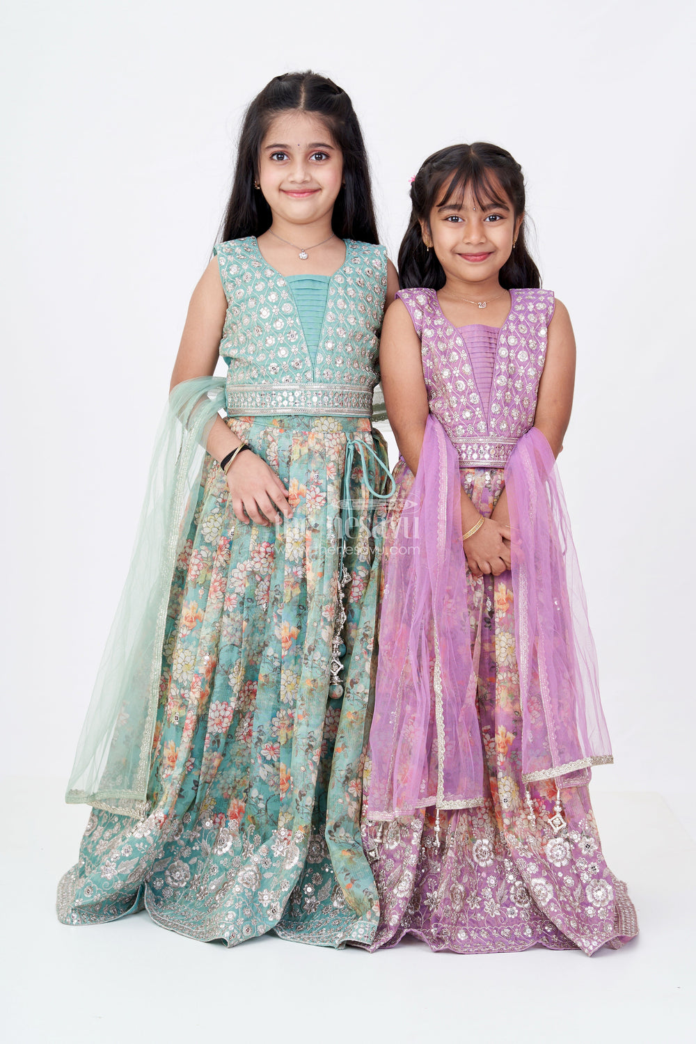 The Nesavu Girls Lehenga Choli Girls Simple Lehenga for Reception in Lavender with Floral Digital Prints and Mirror Work Nesavu Nesavu Girls Digital Floral Simple Lehenga Reception Mirror Work Choli