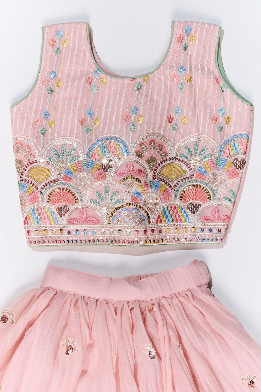 The Nesavu Girls Lehenga Choli Girls Stylish Lehenga Choli with Multicolor Embroidery and Elegant Scalloped Hem for Festive Wear Nesavu Nesavu Girls Stylish Lehenga Choli Multicolor Embroidery Scalloped Hem Festive Wear