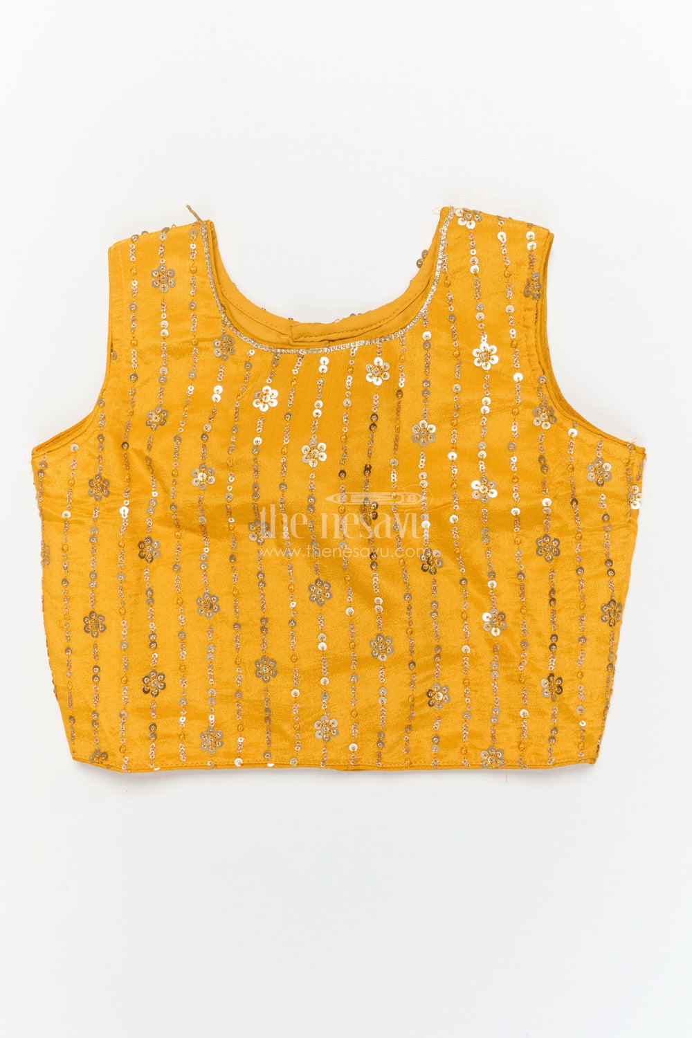 The Nesavu Girls Ethnic Lehenga Girls Tie-dye Effect Lehenga Choli Set for School Functions and Festive Playdates Nesavu Nesavu girls Chinon lehenga choli set with tie-dye effect and embroidered hem for festive events