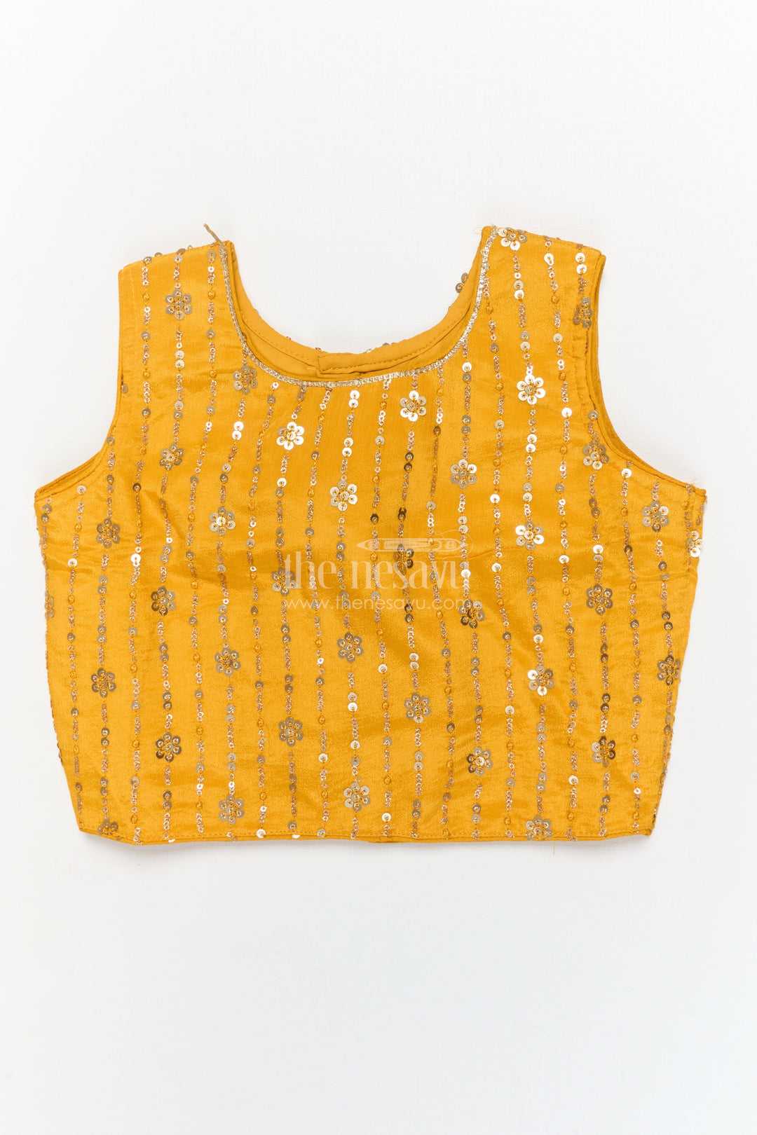 The Nesavu Girls Ethnic Lehenga Girls Tie-dye Effect Lehenga Choli Set for School Functions and Festive Playdates Nesavu Nesavu girls Chinon lehenga choli set with tie-dye effect and embroidered hem for festive events