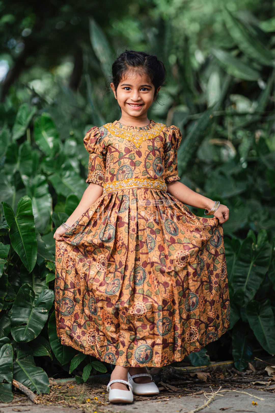 Yellow Kalamkari Anarkali Gown for Girls | The Nesavu The Nesavu Yellow Kalamkari Anarkali Gown for Girls | The Nesavu The Nesavu