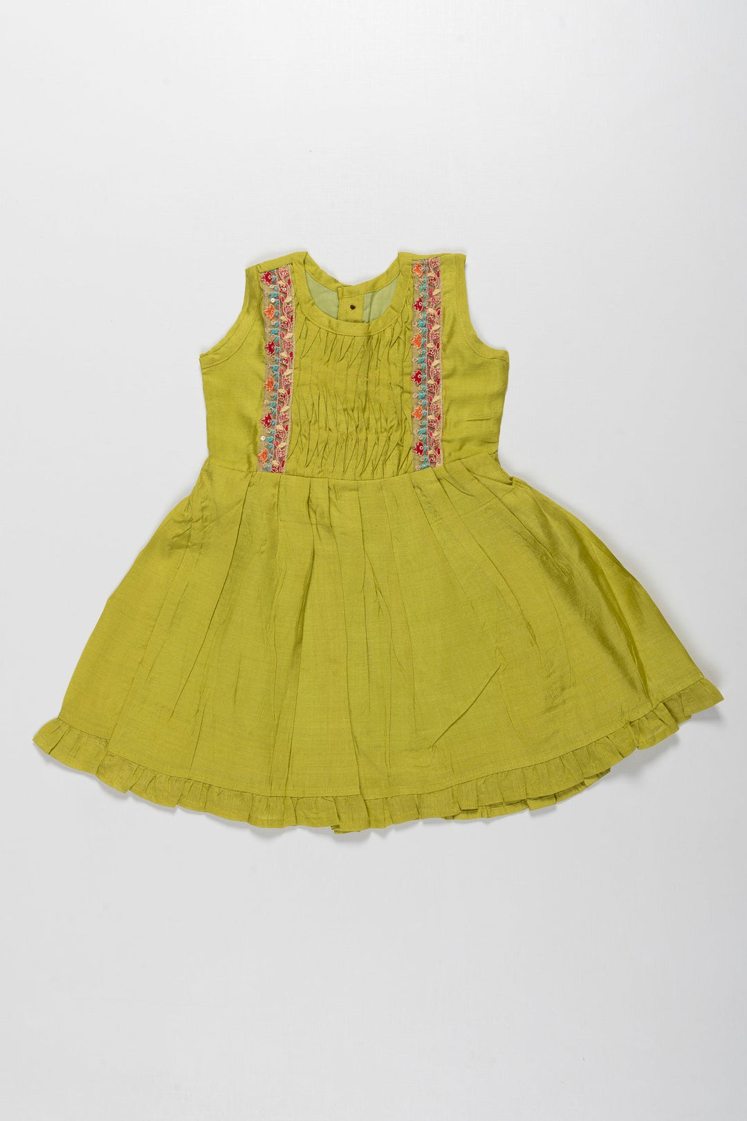 The Nesavu Girls Cotton Frock Girls Vibrant Green Cotton Frock with Floral Embroidery - Casual Elegance Redefined Nesavu 16 (1Y) / Green / Cotton GFC1262A-16 Green Embroidered Cotton Dress for Girls | Perfect for Summer Fun | The Nesavu