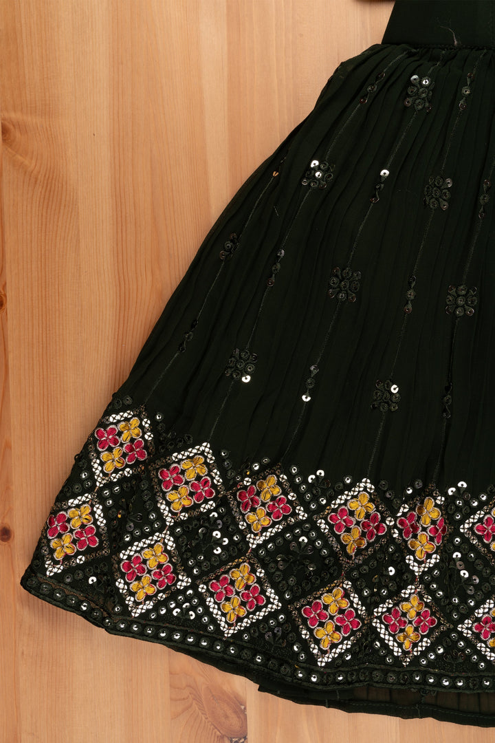 The Nesavu Lehenga & Ghagra Glittering Gold Sequined Georgette Lengha Choli Paired with Sun-kissed Yellow Blouse for Young Divas Nesavu Stylish Children’s Lehenga Choli Girls | Chaniya Choli For Girls | The Nesavu
