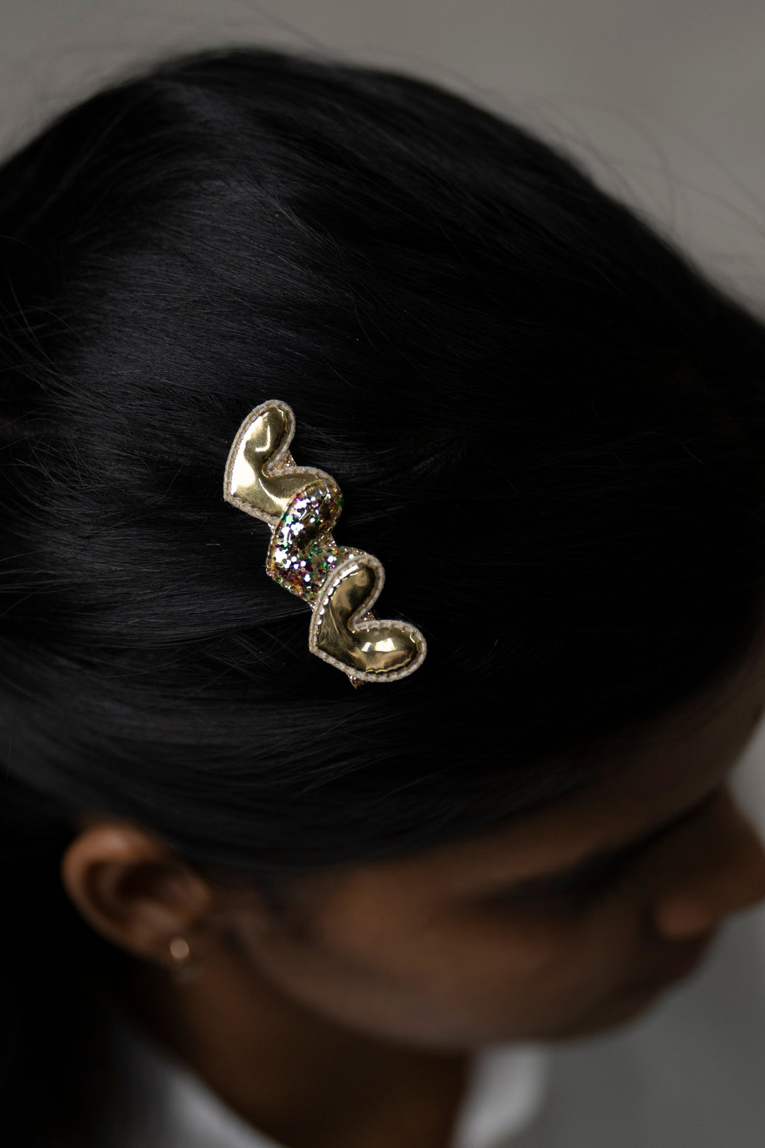 The Nesavu Hair Clip Gold-Tone Twisted Sparkle Hair Clip Nesavu Yellow JHCL79D Sparkle Hair Clip with Multicolored Crystals | Glamorous Hair Accessory | The Nesavu