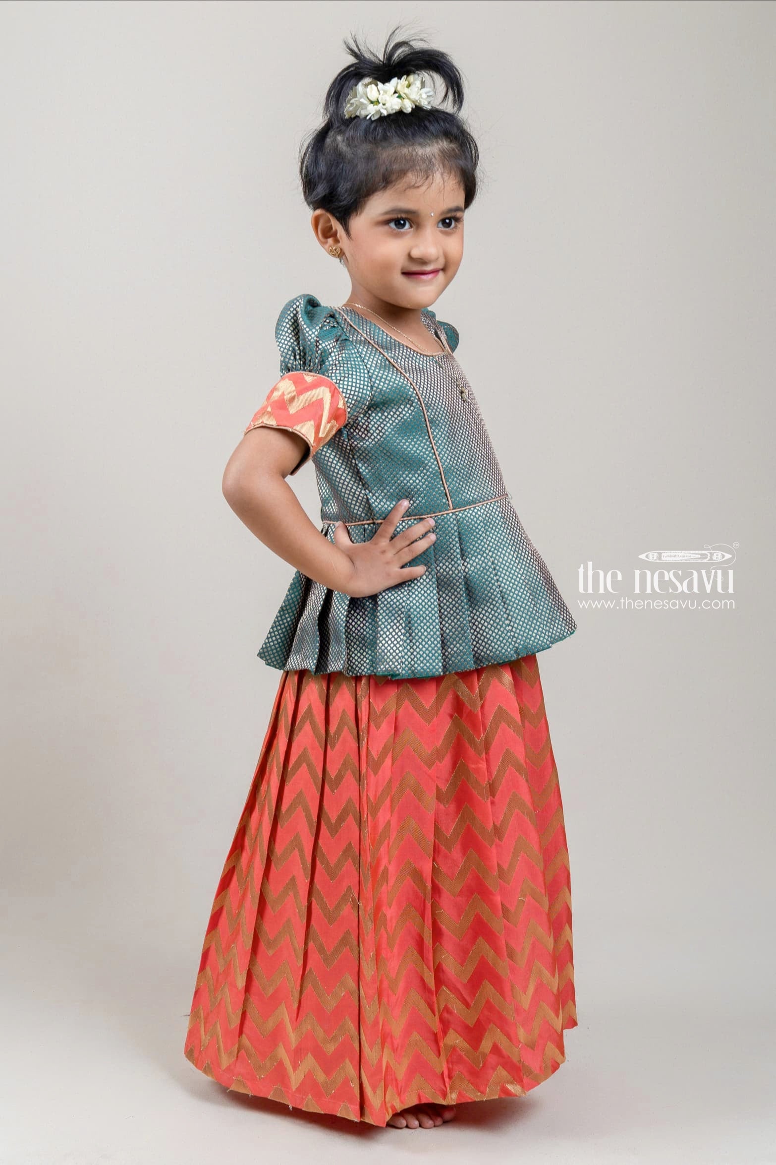 Brocade on sale pattu pavadai