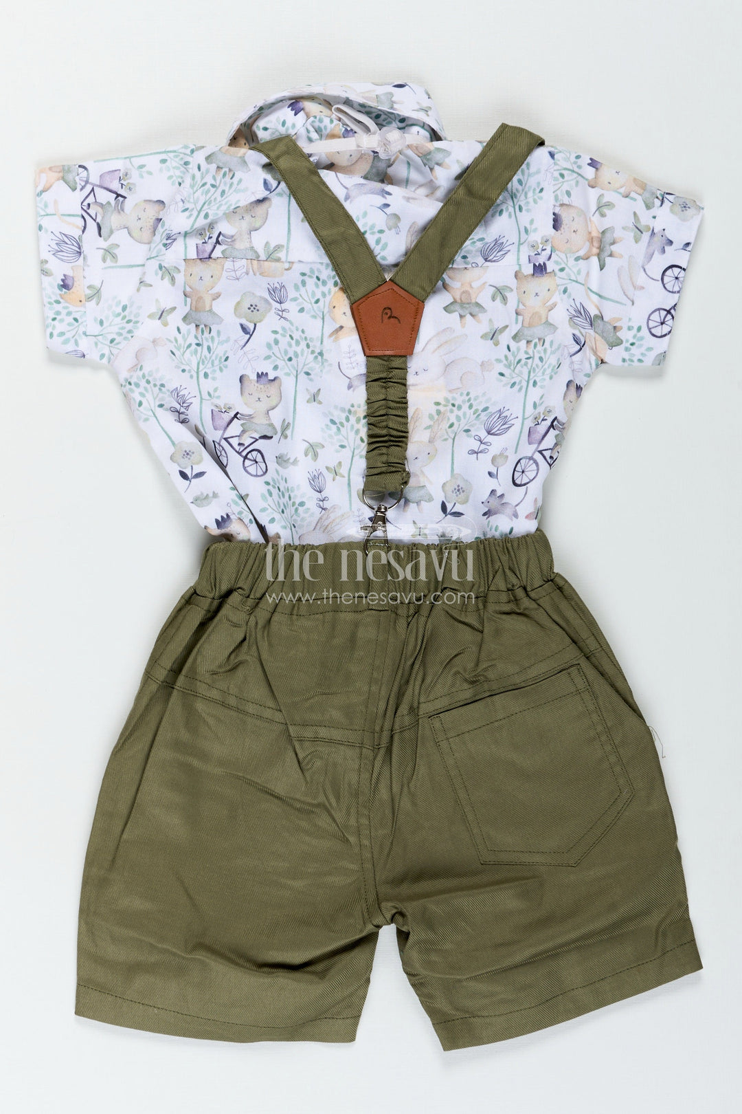 The Nesavu Boys Casual Set Green Shirt and Shorts Set for Boys in Cotton with Nature-Themed Animal Print and Olive Green Bottoms Nesavu Nesavu Green Shirt Shorts Set Boys Forest Animal Digital Print Olive Suspenders