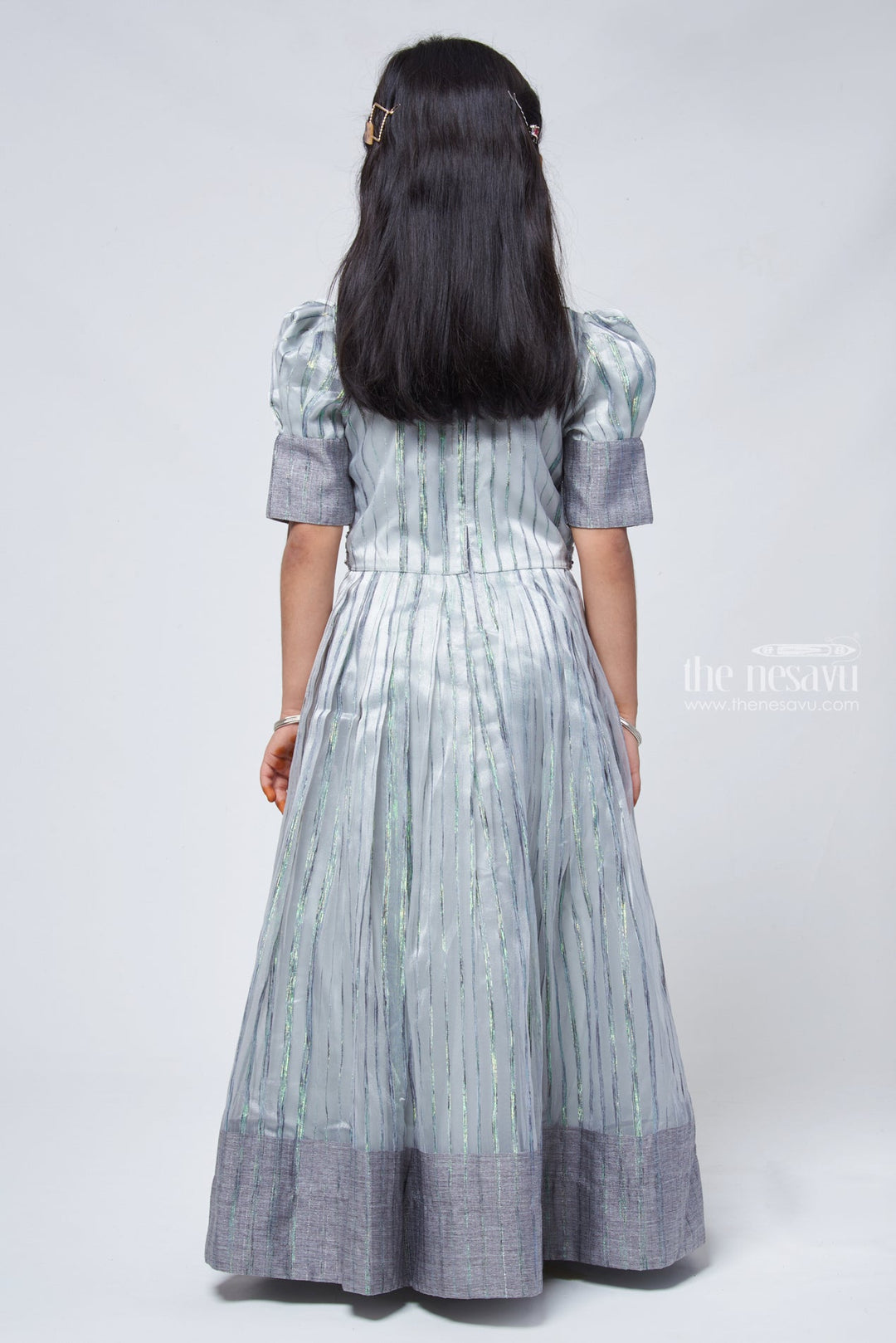 The Nesavu Party Gown Grey Organza Party Gown Dress with Faux Mirror and Fine Stone Embellished Hip Band Nesavu Grey Organza Party Gown Dress with Faux Mirror and Fine Stone Embellished Hip Band | The Nesavu