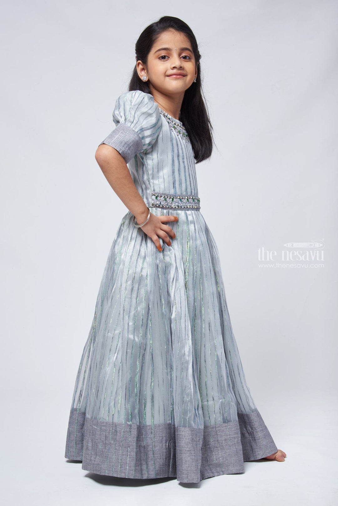 The Nesavu Party Gown Grey Organza Party Gown Dress with Faux Mirror and Fine Stone Embellished Hip Band Nesavu Grey Organza Party Gown Dress with Faux Mirror and Fine Stone Embellished Hip Band | The Nesavu