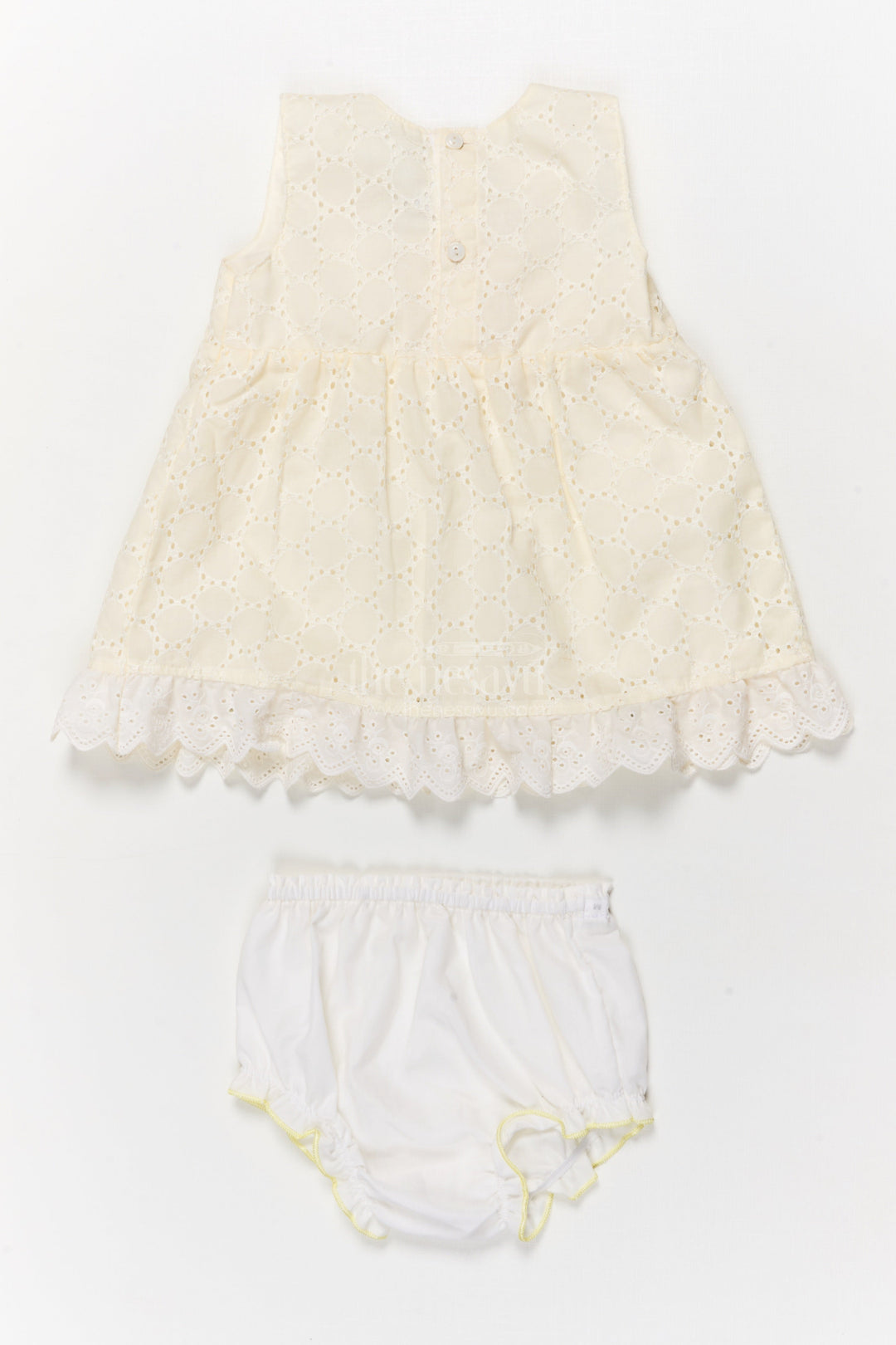The Nesavu Baby Cotton Frocks Hakoba Frock with Bloomers for Baby Girl’s First Birthday or Outing Nesavu Nesavu hakoba frock with bloomers for baby girl’s birthday, gifting or special milestones