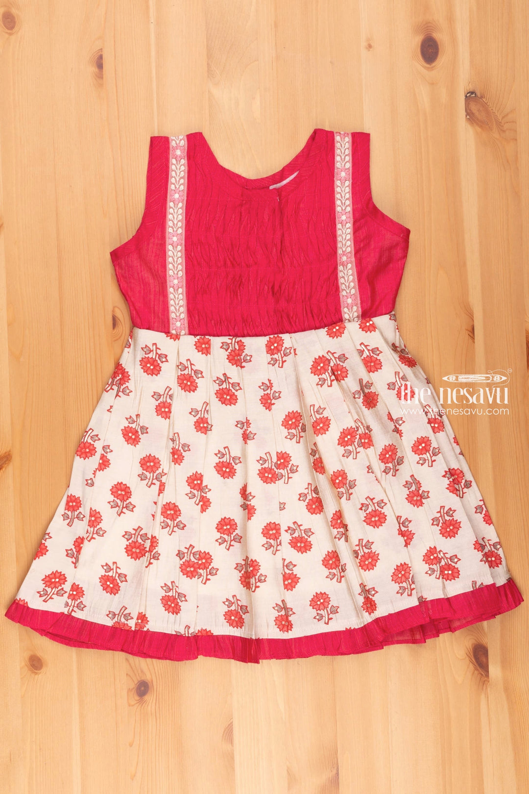 The Nesavu Girls Fancy Frock Half White Floral Charm: Sleeveless Cotton Frock for Girls Nesavu 16 (1Y) / Half white / Cotton Blend GFC1137A-16 Baby Girl Frock Cotton | Cotton Dresses for Baby Girls | the Nesavu