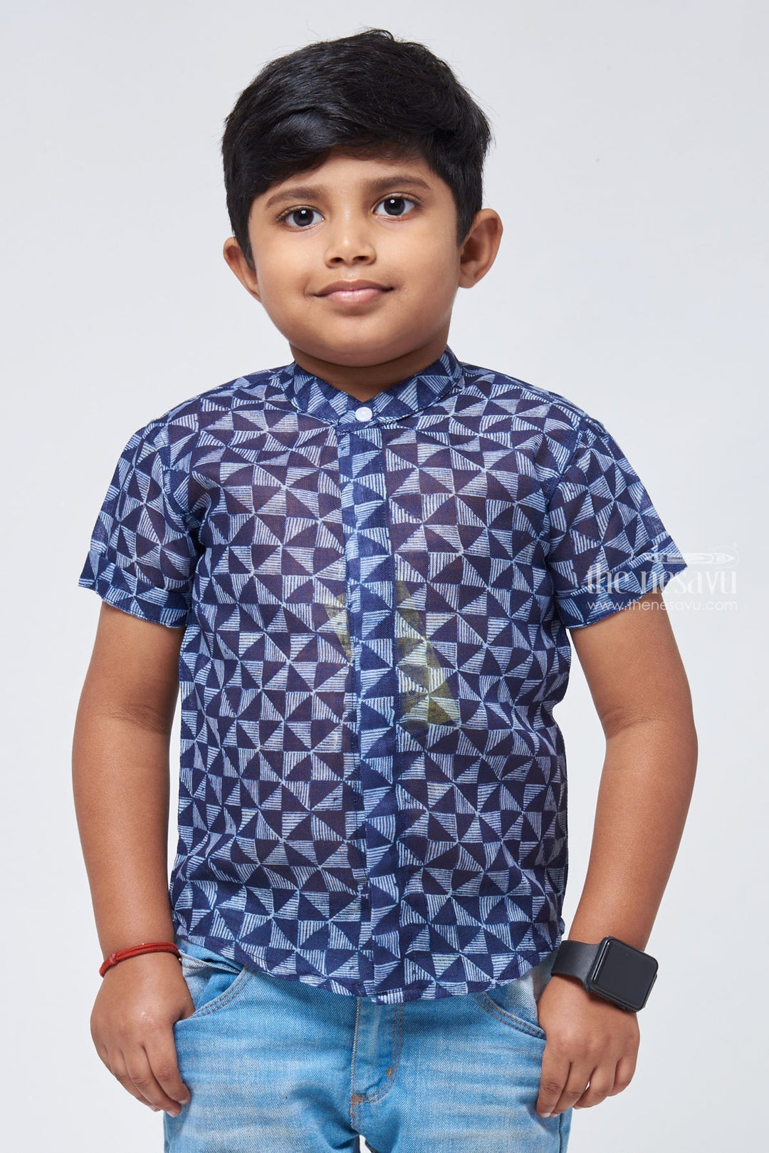The Nesavu Boys Linen Shirt Indigo Serenity: Linen Boys' Shirt with Tranquil Blue Prints for a Calming Look Nesavu 14 (6M) / Blue / Linen BS052-14 Tranquil Blue Printed Shirt | Baby Shirt Online | The Nesavu