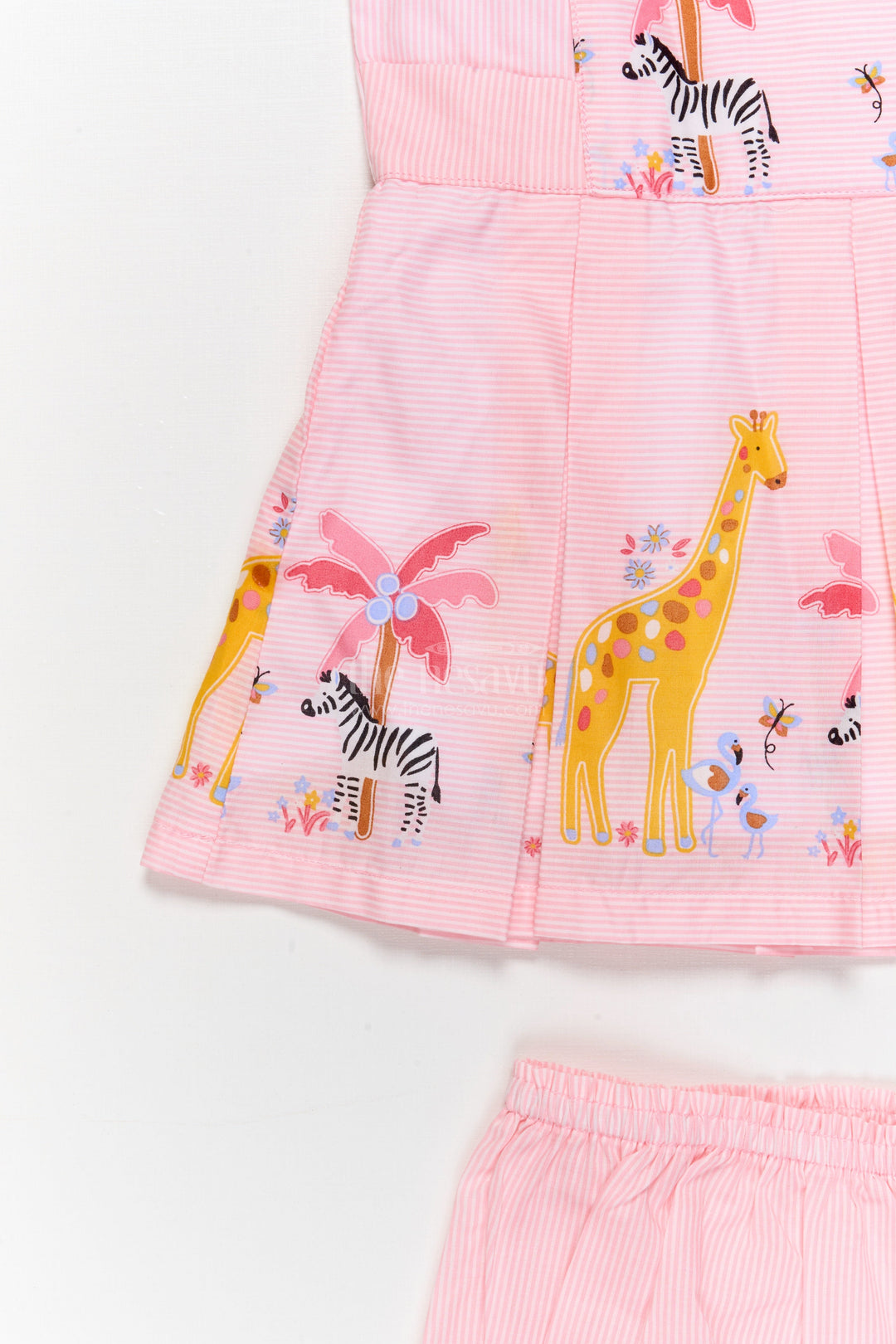 The Nesavu Baby Cotton Frocks Infant Cotton Frock with Animal Print for Casual Daywear Nesavu Nesavu infant cotton frock with matching bloomer and safari print for casual wear