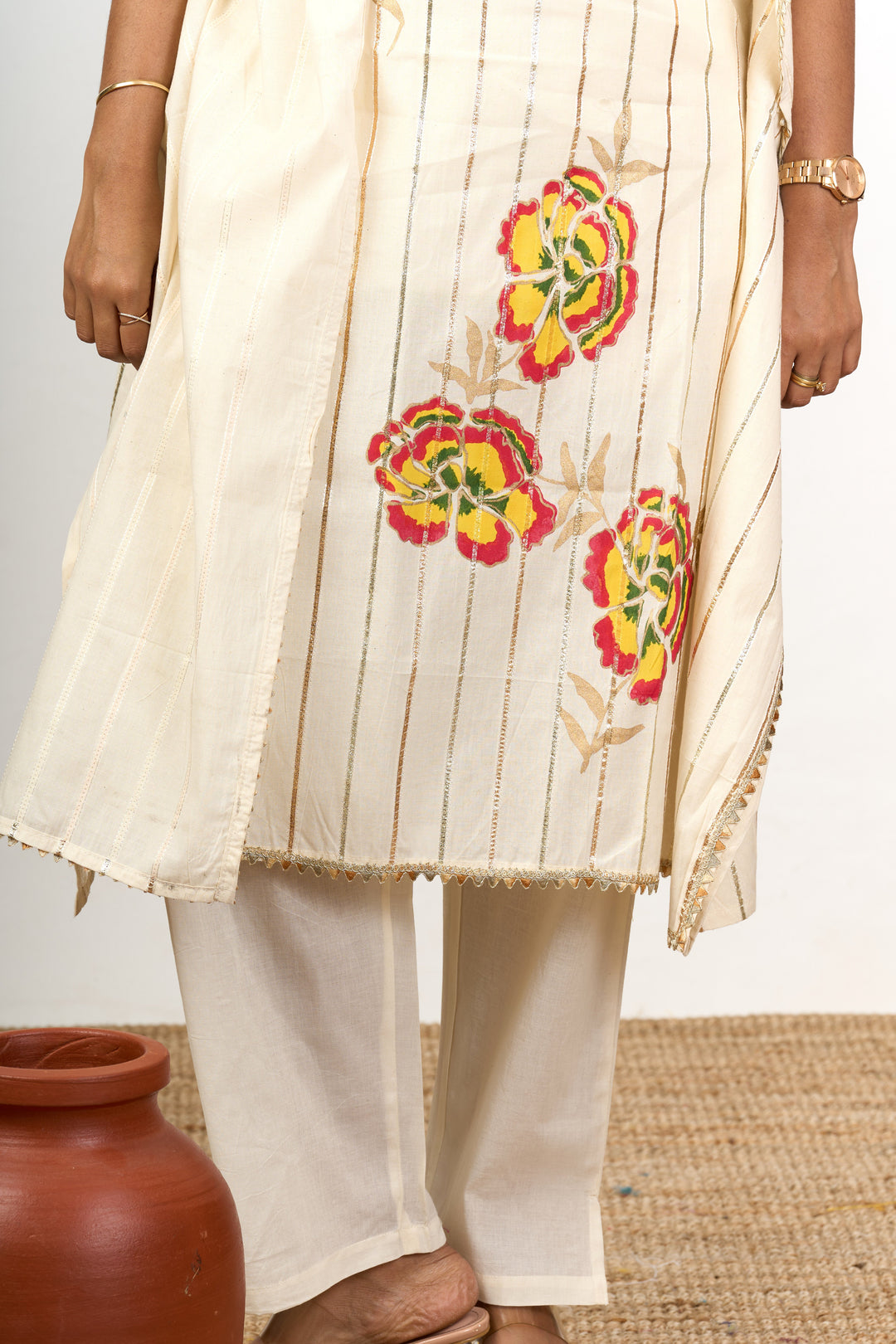 The Nesavu Womens Co-Ord Sets Ivory Co-Ord Dress Set for Women with Unique Embroidery and Timeless Appeal Nesavu Ivory Co-Ord Dress Set Women Cotton Floral Embroidery - Nesavu