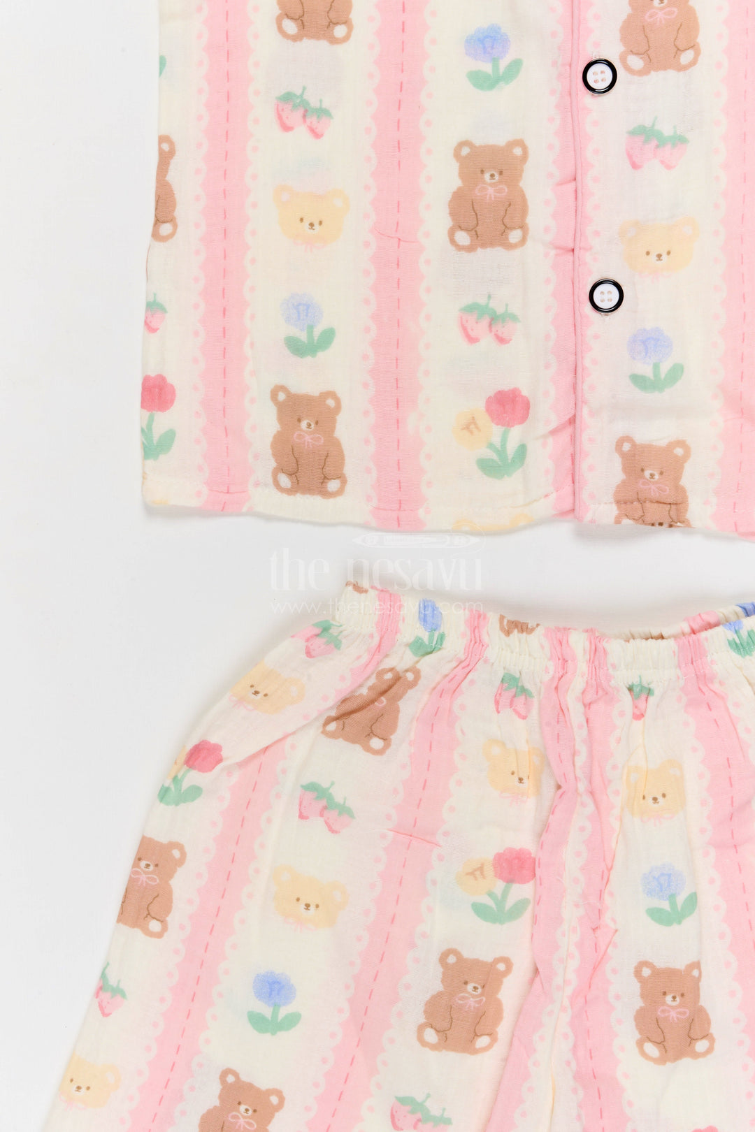 The Nesavu Night Dress Kids Cotton Night Suit with Teddy Print for Bedtime Comfort Nesavu Nesavu Kids Muslin Cotton Teddy Print Night Suit For Everyday Sleepwear