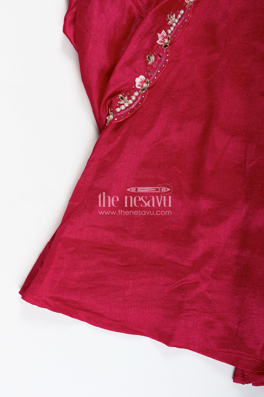 The Nesavu Girls Lehenga Choli Kids Lehenga Choli Set for Girls in Maroon Georgette with Embroidered Blouse and Matching Dupatta Nesavu Nesavu Kids Maroon Lehenga Choli Set Girls Georgette Embroidered Blouse Dupatta