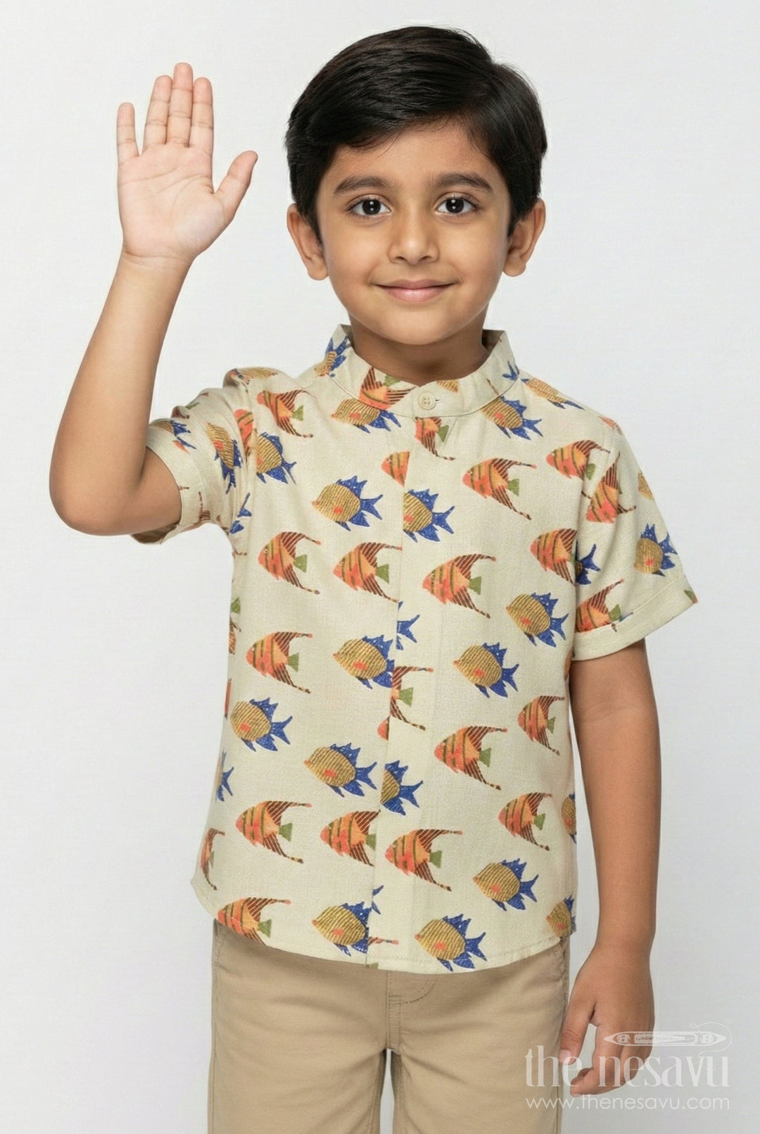 The Nesavu Boys Linen Shirt Kids Linen Printed Shirt for Beach Holidays and Casual Days Nesavu 16 (1Y) / Multicolor BS376A-16 Nesavu kids linen shirt with colorful fish print for casual summer wear and vacations