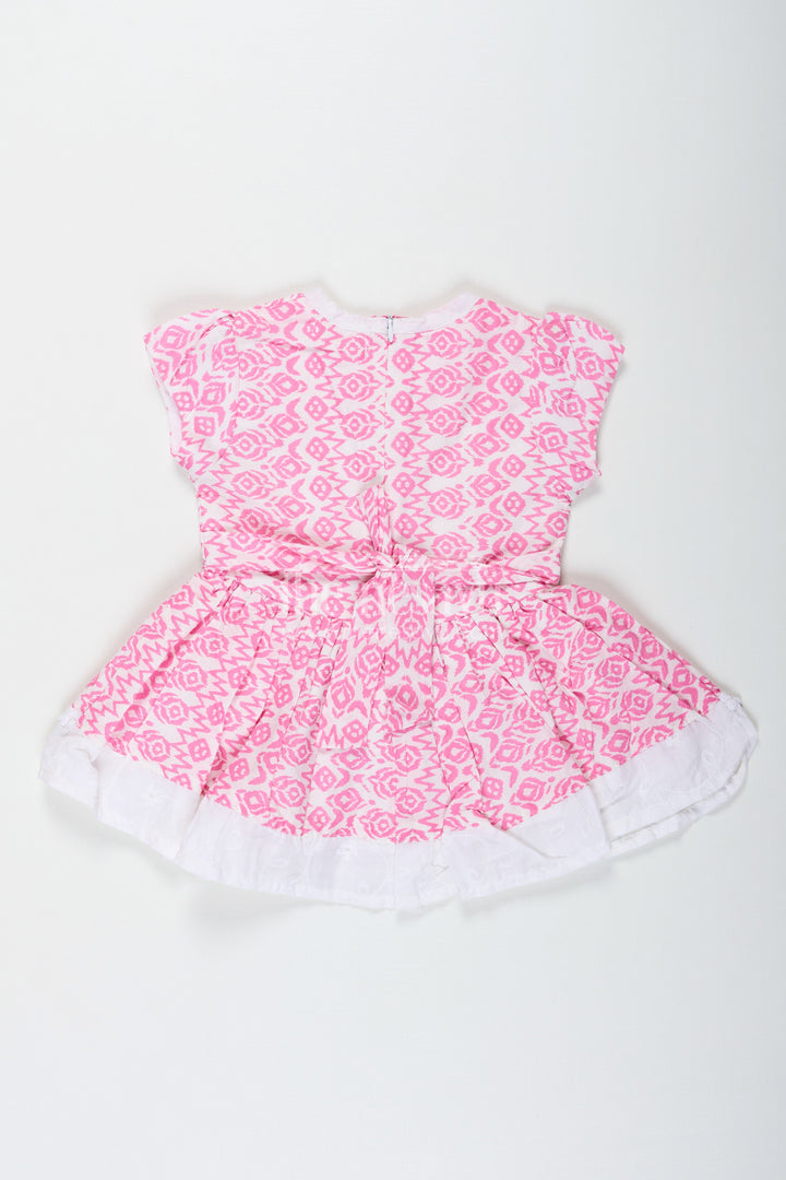 The Nesavu Girls Cotton Frock Light Pink Frock Suit for Girls in Rayon with Digital Print and Embroidered Lace Border Nesavu Nesavu Light Pink Frock Suit Girls Digital Print Lace Trimmed Hemline