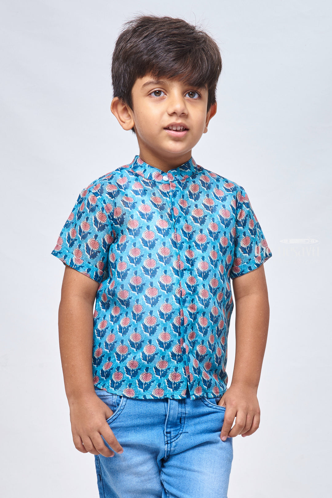 The Nesavu Boys Linen Shirt Linen Blossoms: Floral Print Boys' Shirt for a Cool and Comfortable Summer Vibe Nesavu 14 (6M) / Green / Linen BS055-14 Floral Printed Shirt for Boys | Boy Baby shirts | The Nesavu