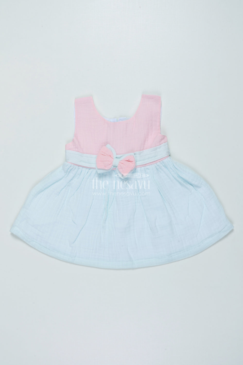 The Nesavu Baby Frocks Muslin Cotton Frock for Baby Girls for Summer Play and Daily Wear Nesavu 14 (6M) / Multicolor BFJ865A-14 Nesavu baby girl muslin cotton frock daily wear summer playtime comfort