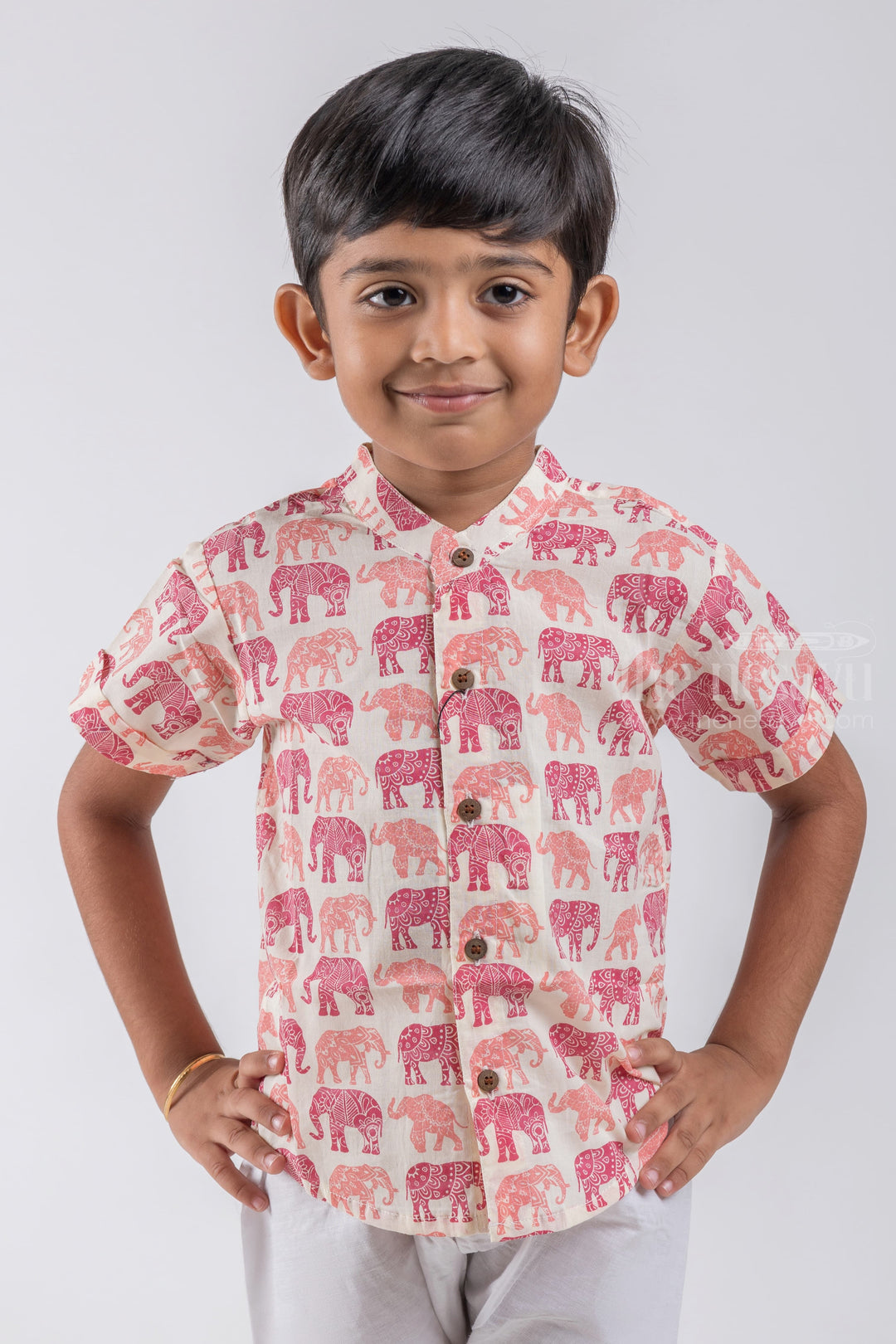 The Nesavu Boys Cotton Shirt Nesavu Fancy Elephant Design Printed Half White Cotton Shirt for Boys psr silks Nesavu 14 (6M) / Half White / Cotton BS040D
