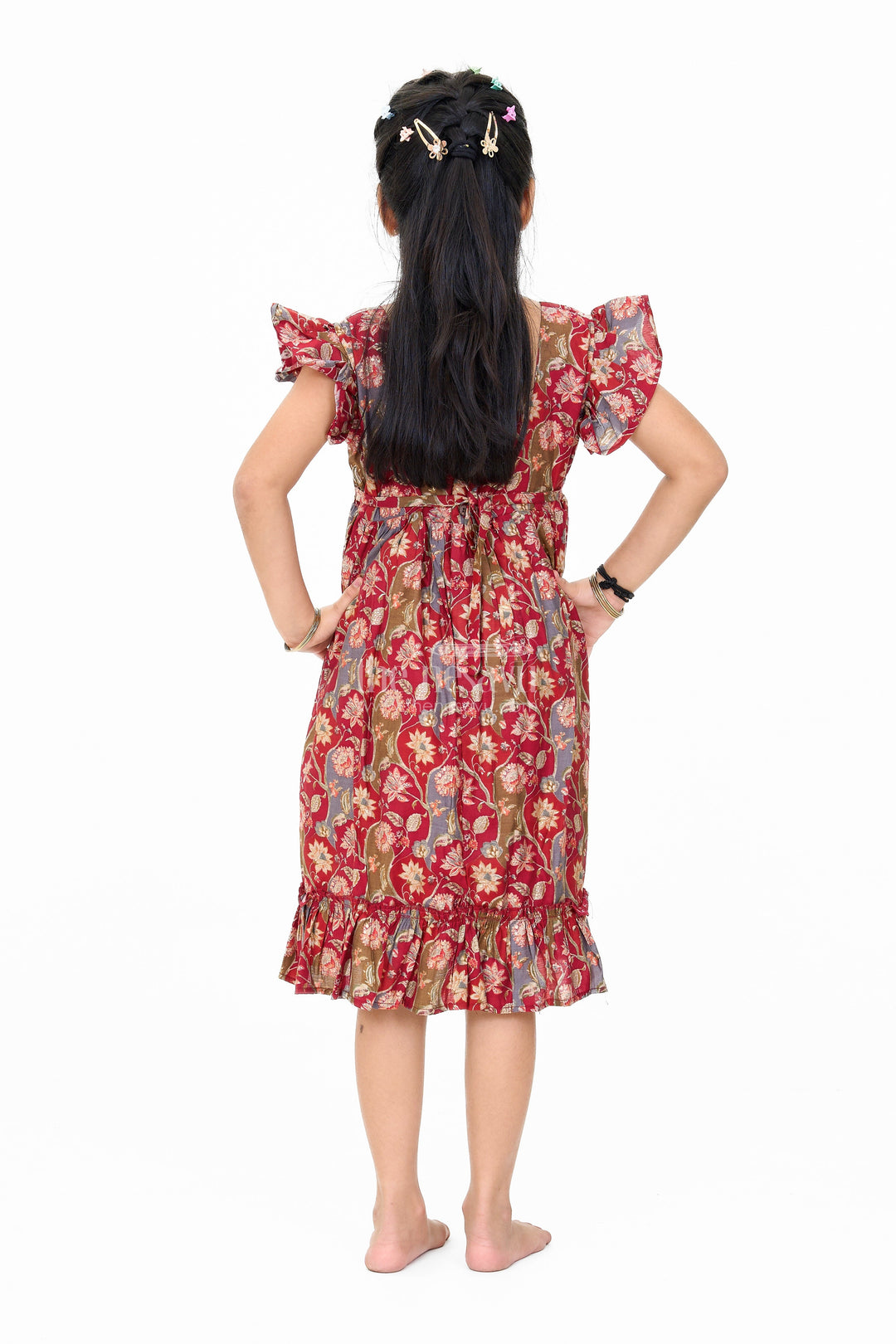 The Nesavu Girls Cotton Frock Party Wear Gown for Girls in Red Floral Print with Ruffled Hem Nesavu Nesavu Red Floral Party Wear Gown Girls Ruffled Hem Lace Details