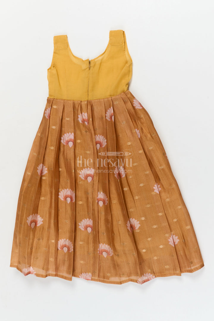 The Nesavu Pattu Pavadai Pattu Pavadai Set for Baby Girls’ Temple Visits and Festive Wear Nesavu 18 (2Y) / Turquoise / Banarasi GPP362B-18 Nesavu pattu pavadai set for baby girls with lotus skirt and scallop peplum blouse