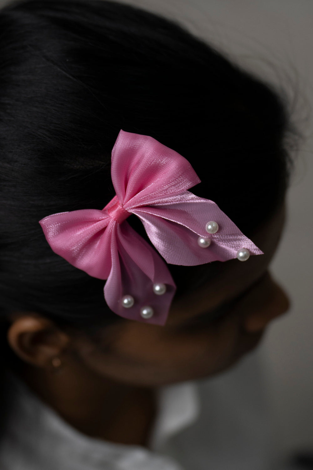 nesavu-pearl-accented-pink-