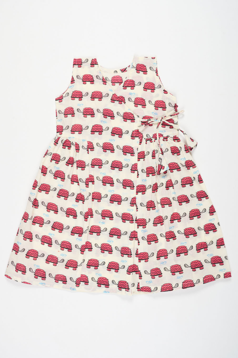 The Nesavu Baby Cotton Frocks Pink Floral Cotton Frock with Tortoise Print for Babies Comfortable and Adorable Design Nesavu 10 (NB) / Pink BFJ686A-10 Nesavu Pink Floral Cotton Baby Frock Tortoise Print Comfortable Cute Outfit