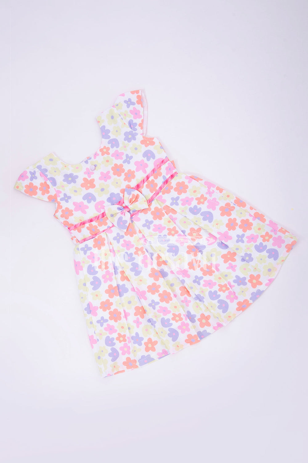 The Nesavu Girls Fancy Frock Pink Floral Print Popcorn Fabric Frock for Girls  Nesavu Nesavu Pink Floral Print Popcorn Fabric Frock for Girls - Nesavu