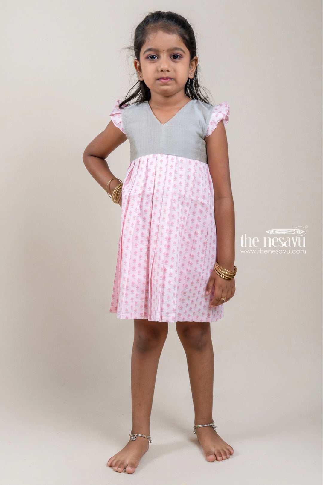 The Nesavu Girls Cotton Frock Pretty Dark Grey And Pink Floral Printed Pleated Cotton Frock For Girls Nesavu 12 (3M) / Pink / Cotton GFC757E-12 Gorgeous Floral Printed Cotton Frock For Girls | The Nesavu
