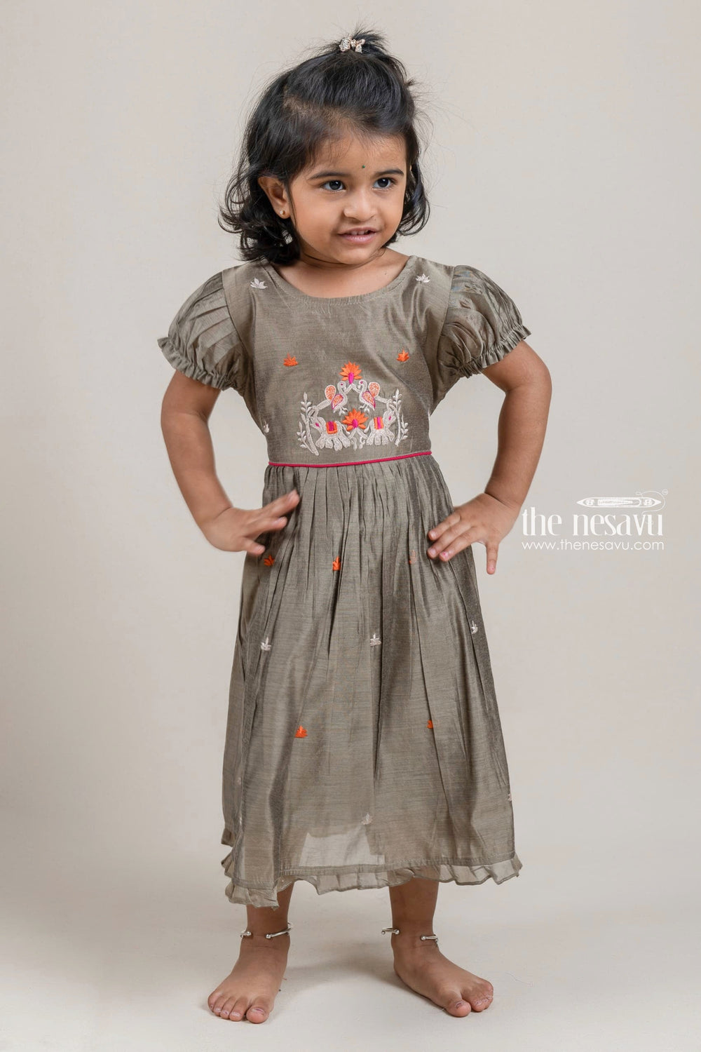 The Nesavu Girls Fancy Frock Pretty Green U Neck Casual Frock With Animal Embroidered Design Nesavu Cotton Frock Suit For Girls | Premium Cotton Frock Suit | The Nesavu