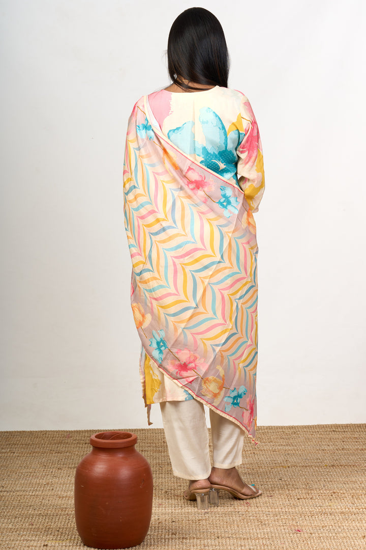 The Nesavu Womens Straight Suit Sets Pure Cotton Kurta Sets with Dupatta in Multicolor Prints for Women’s Comfortable Wear Nesavu Nesavu Pure Cotton Multicolor Kurta Sets Printed Dupatta Womens Comfortable Summer Wear