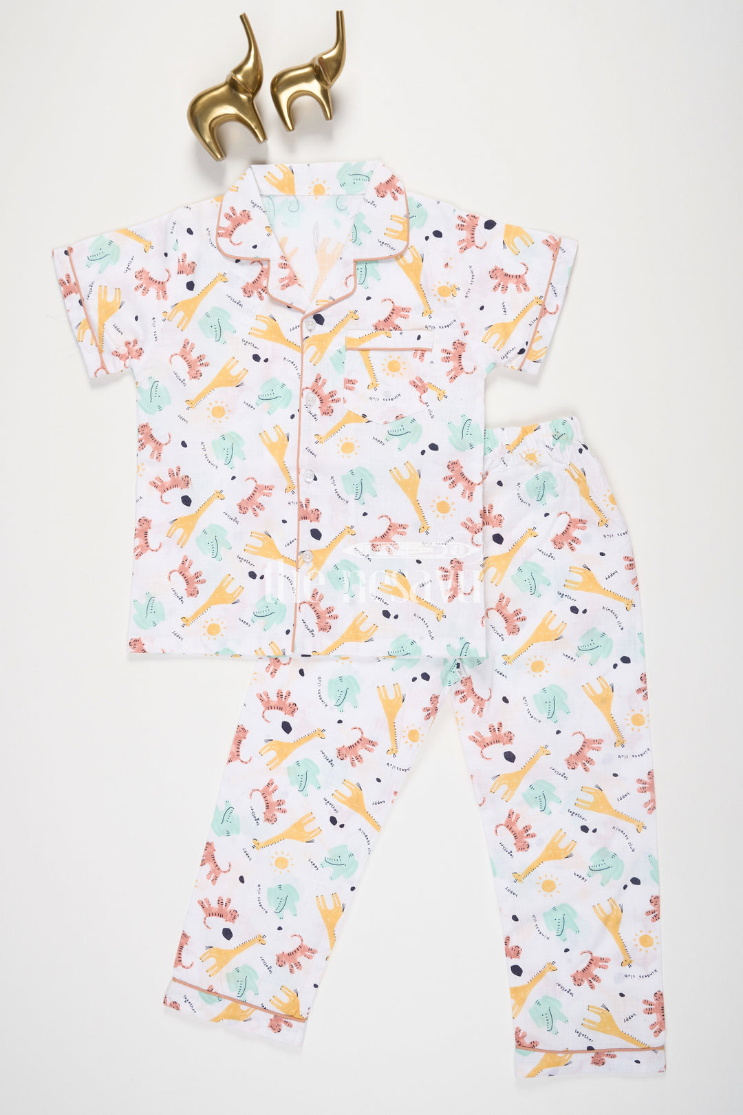 The Nesavu Night Dress Pure Cotton Night Suit for Kids Boys with Animal Print in Multicolor Nesavu 16 (1Y) / multicolor NS044A-16 Pure Cotton Night Suit for Boys with Animal Print in Multicolor Nesavu