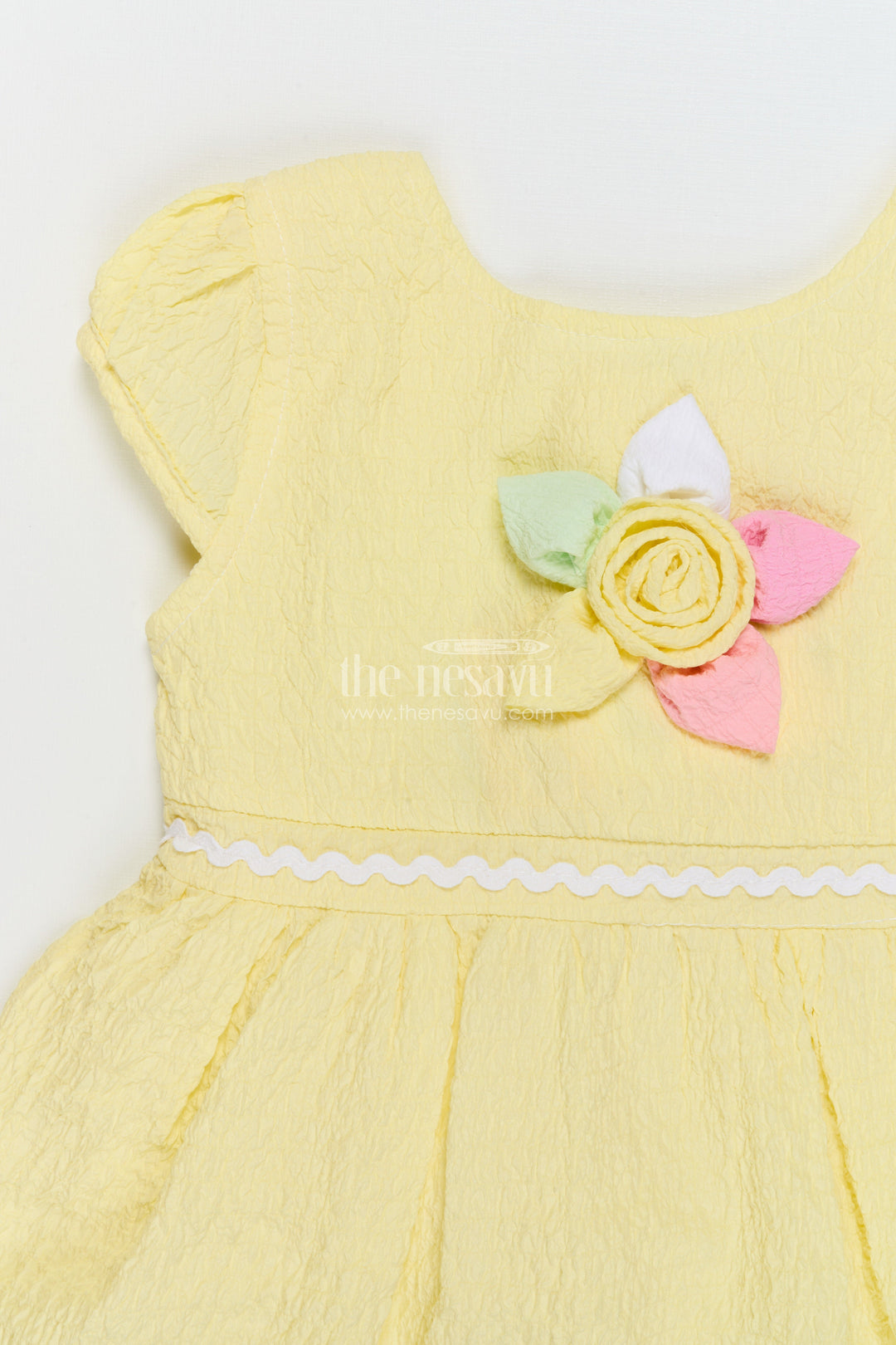 The Nesavu Girls Cotton Frock Seersucker Cotton Frock for Baby Girls’ Summer Days Nesavu Nesavu baby girl summer frock in seersucker cotton with floral applique and puff sleeves