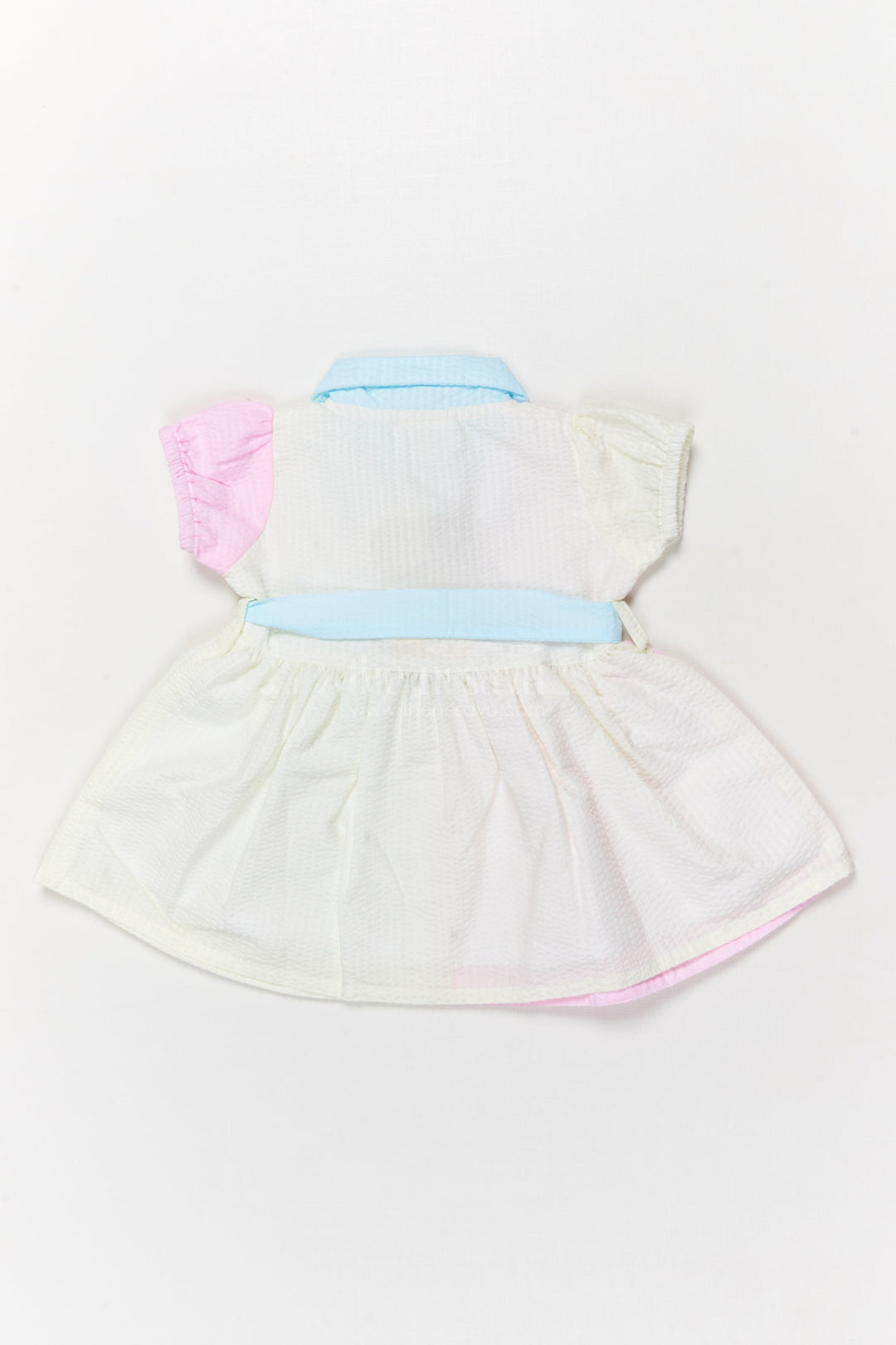 The Nesavu Girls Cotton Frock Seersucker Cotton Shirt Dress for Toddler Girls’ Casual Outings Nesavu Nesavu seersucker cotton shirt dress for toddler girls with belt – perfect for playdates and casual wear