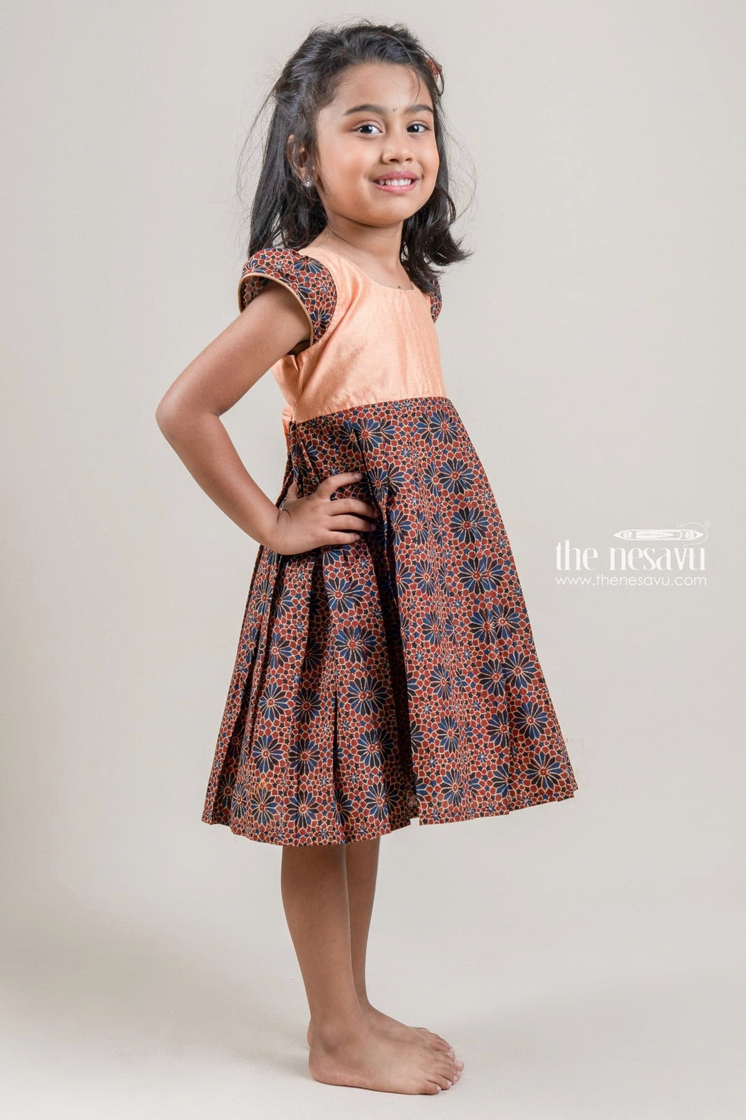 The Nesavu Girls Cotton Frock Simple Soft Cotton Printed Frock With Contrasting Yoke For Baby Girls Nesavu Girls Play Wear Collection Online | Summer Cotton Frocks | The Nesavu
