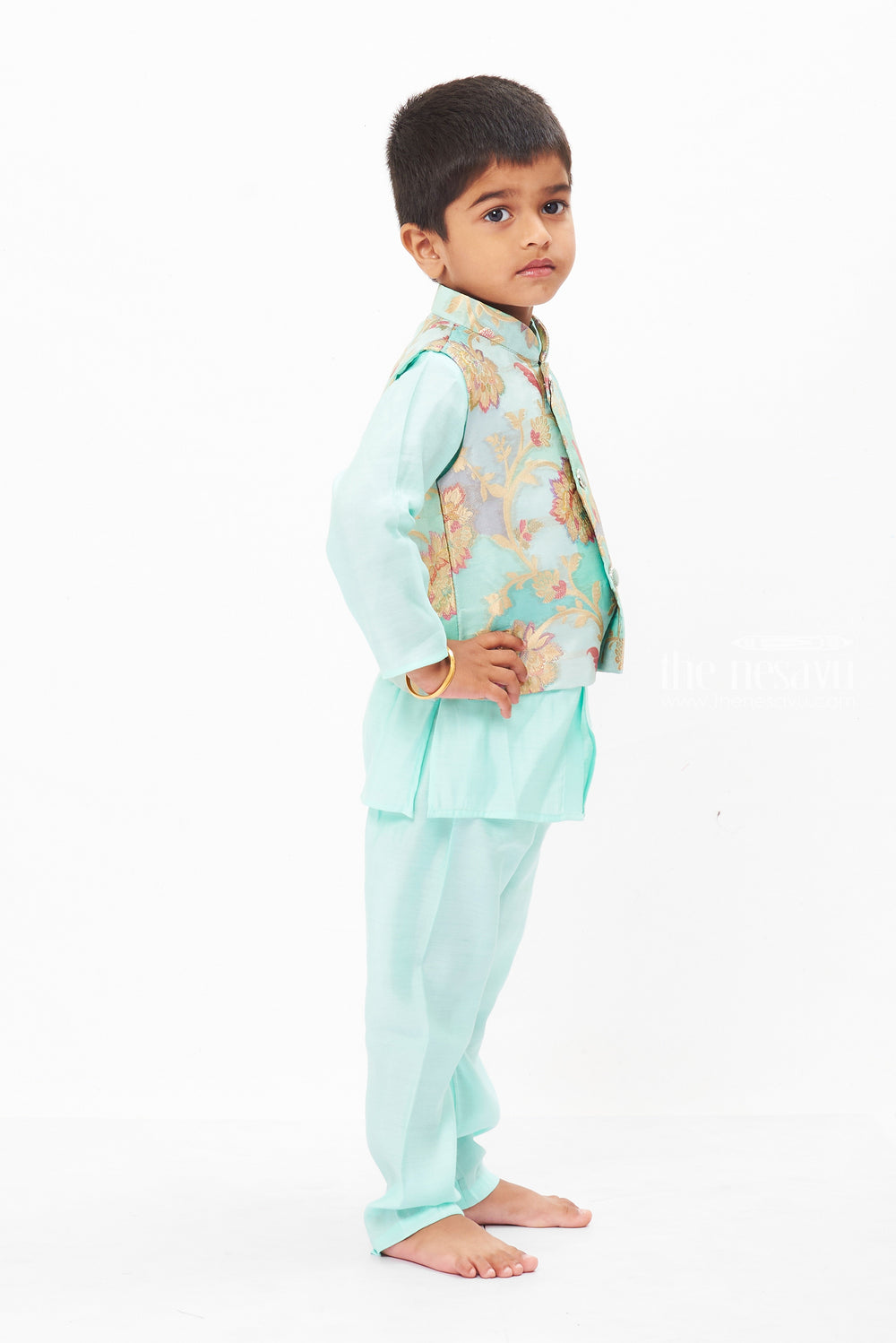 The Nesavu Boys Jacket Sets Sky Blue Elegance: Boys Designer Kurta and Jacket Festive Ensemble Nesavu Trendy Sky Blue Kurta Set for Boys | Designer Jacket & Pant Ethnic Wear | The Nesavu