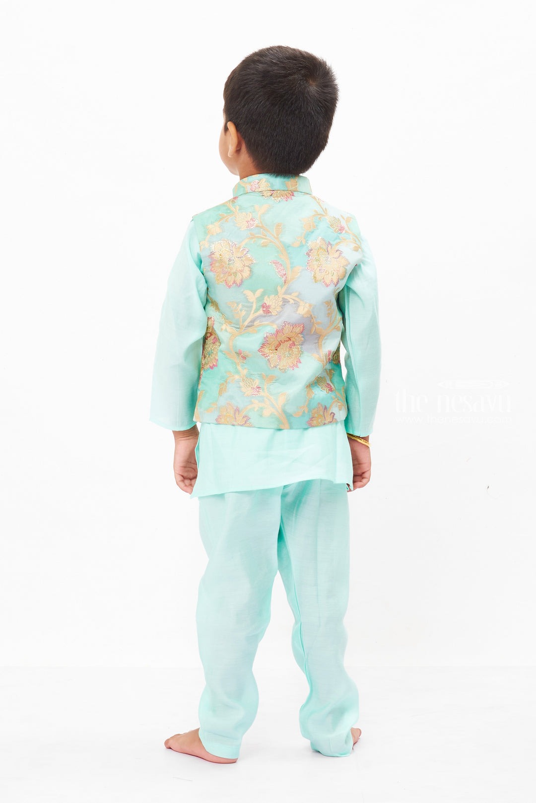 The Nesavu Boys Jacket Sets Sky Blue Elegance: Boys Designer Kurta and Jacket Festive Ensemble Nesavu Trendy Sky Blue Kurta Set for Boys | Designer Jacket & Pant Ethnic Wear | The Nesavu