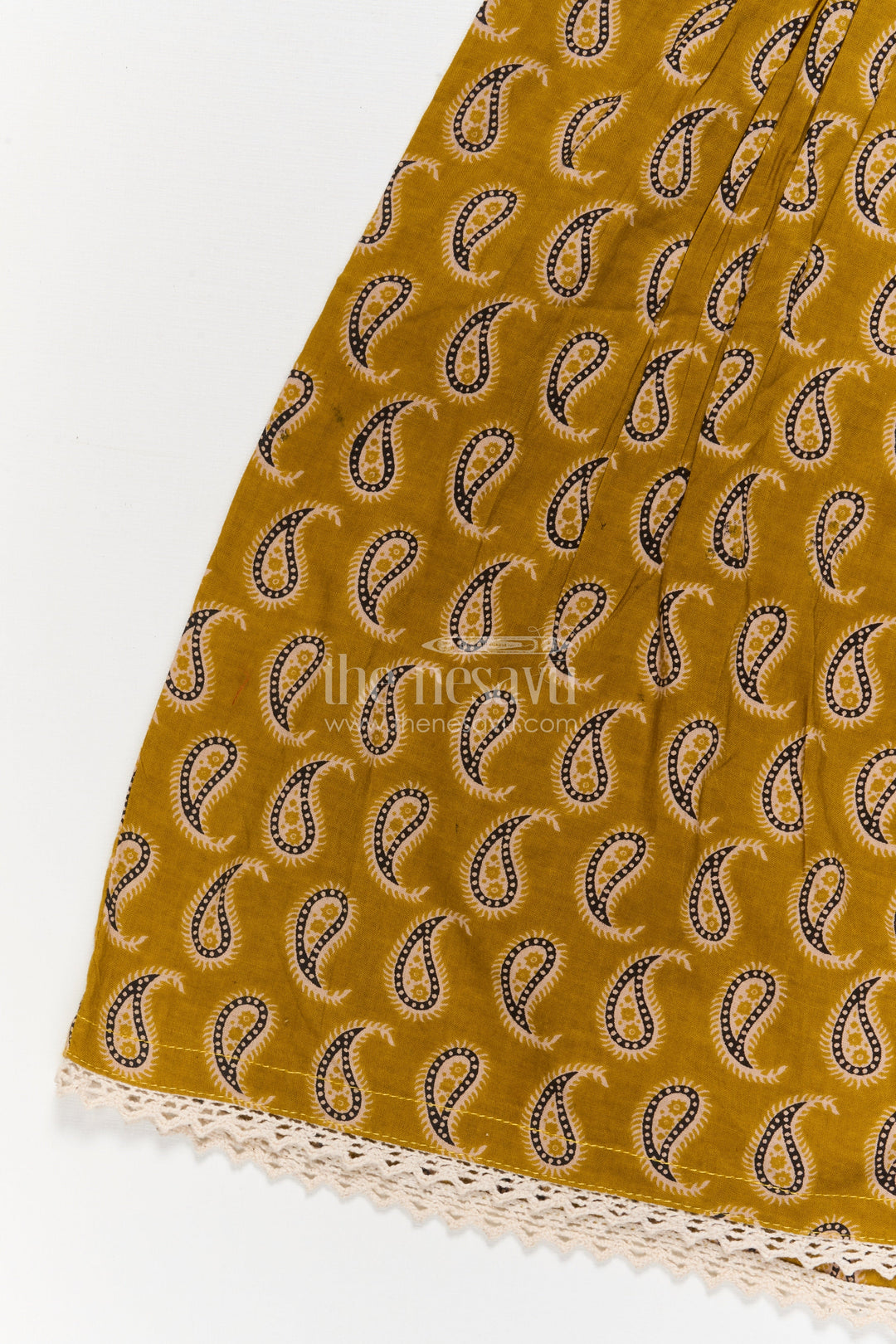 The Nesavu Girls Cotton Frock Sleeveless Cotton Frock for Girls with Yellow Paisley Print Nesavu Nesavu yellow cotton frock for girls with paisley digital print – sleeveless summer outfit