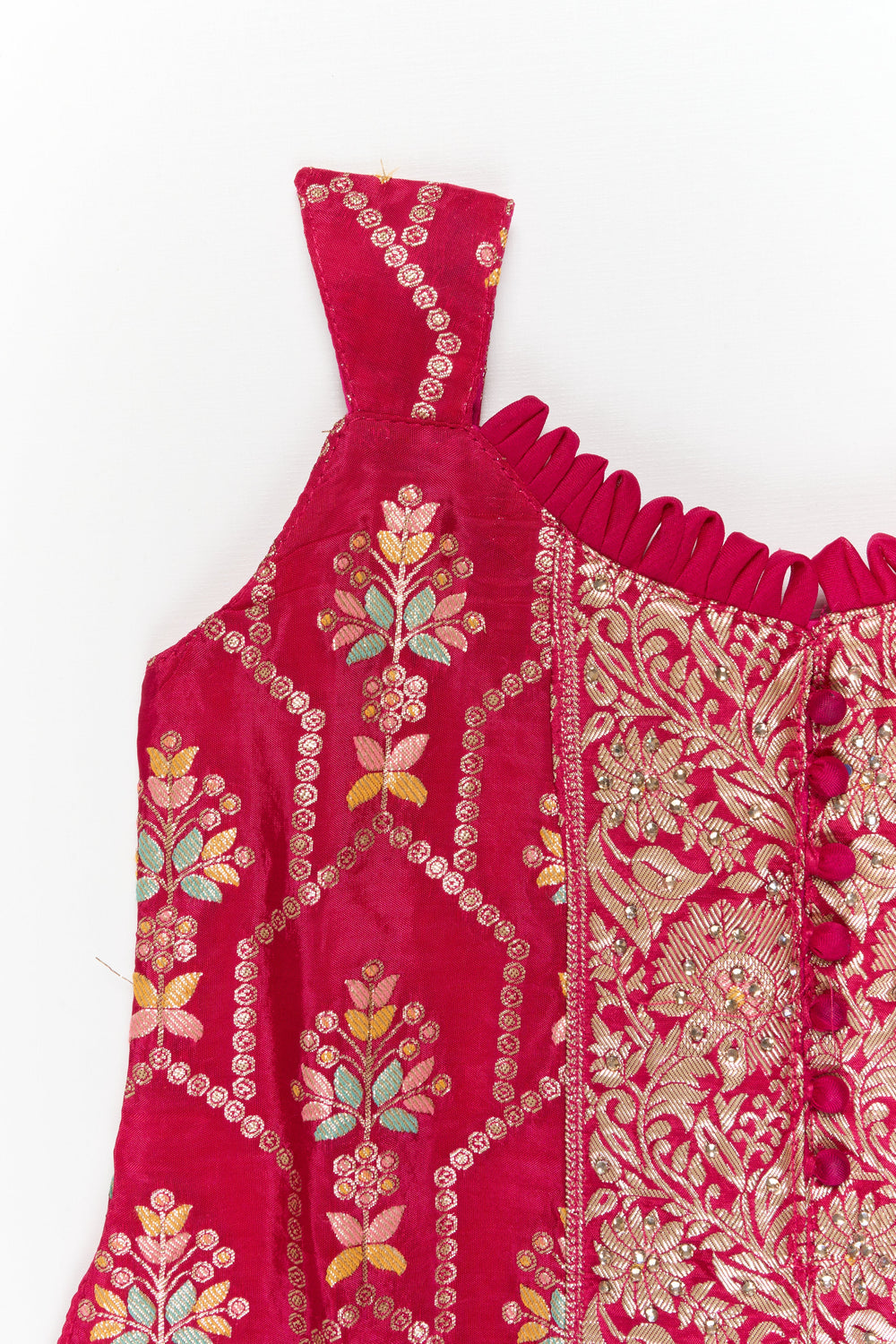 The Nesavu Girls Sharara / Plazo Set Sleeveless Plazo Set for Girls with Festive Embroidery and Tassel Detailing Nesavu Nesavu sleeveless plazo set for girls with embroidered yoke and festive tassel trims – perfect for birthday and temple events