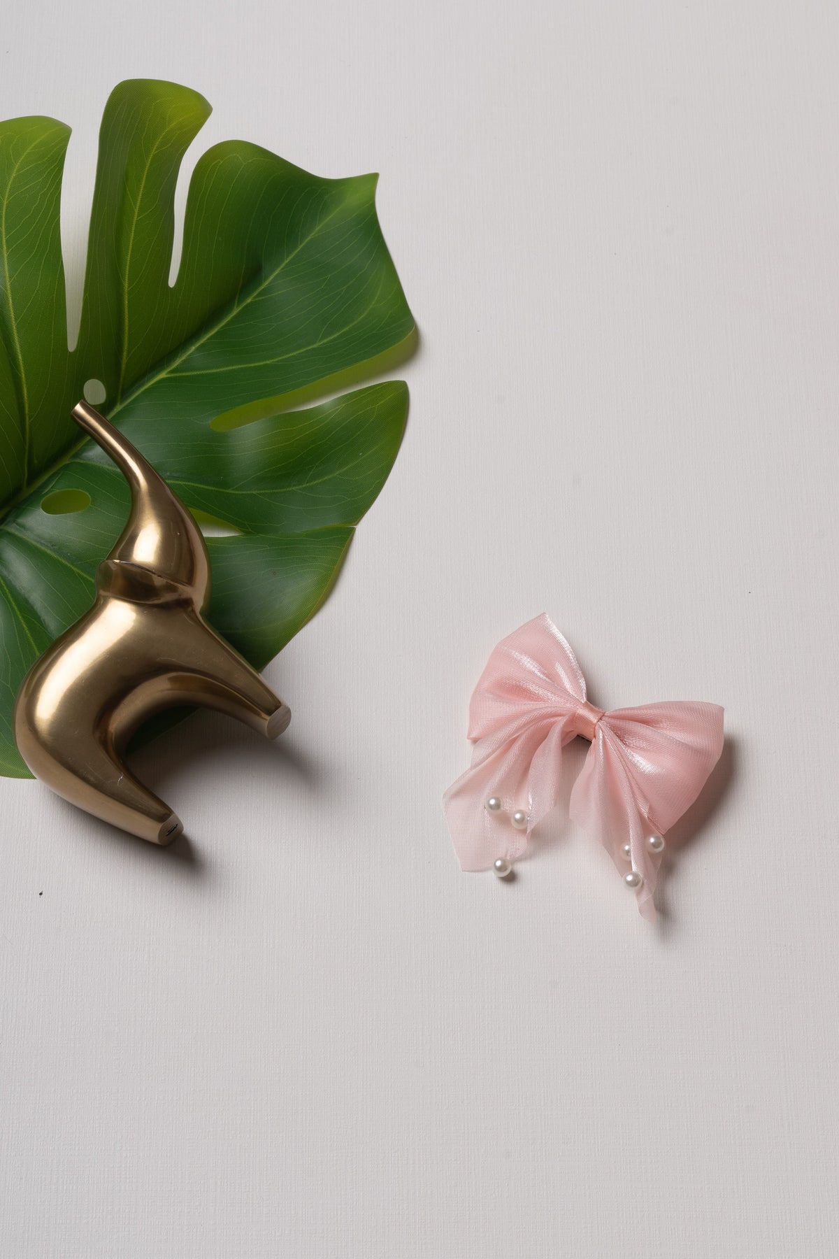 nesavu-soft-pink-satin-bow-
