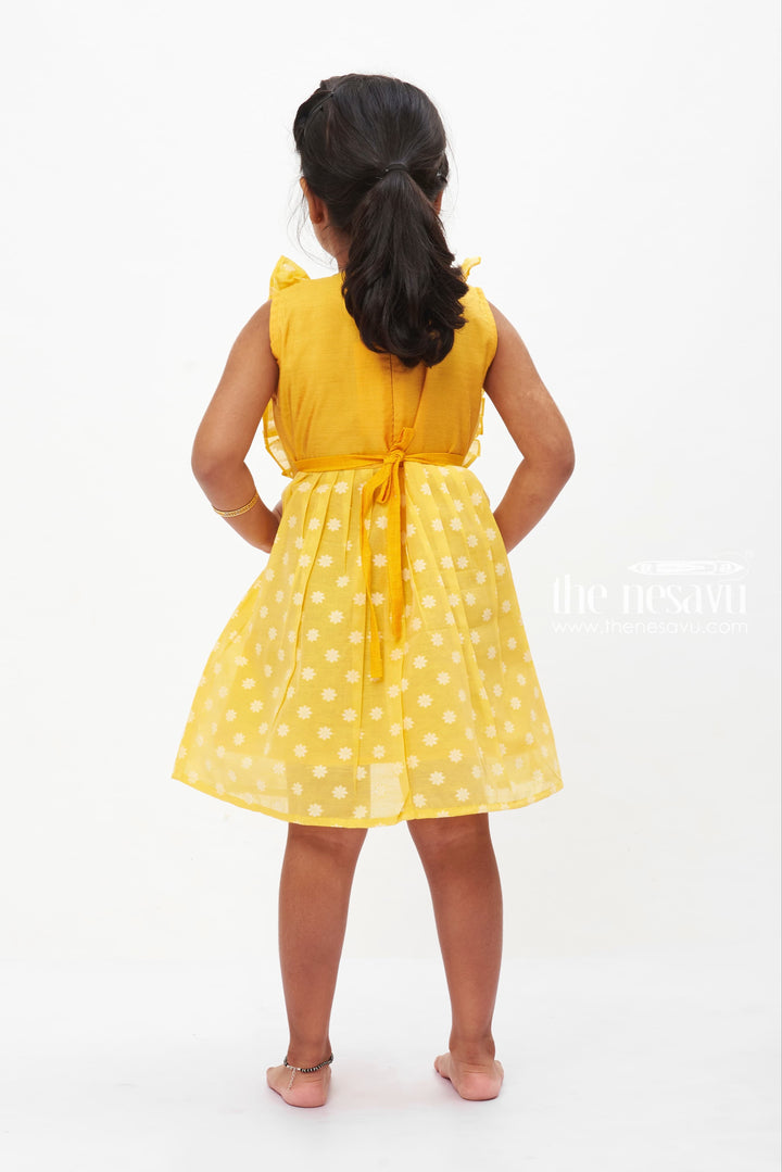 The Nesavu Baby Cotton Frocks Sunny Yellow Ruffle Sleeve Baby Frock with Daisy Accents for Girls Nesavu Girls Yellow Daisy Print Dress with Ruffle Sleeves | Baby Cotton Frock | The Nesavu