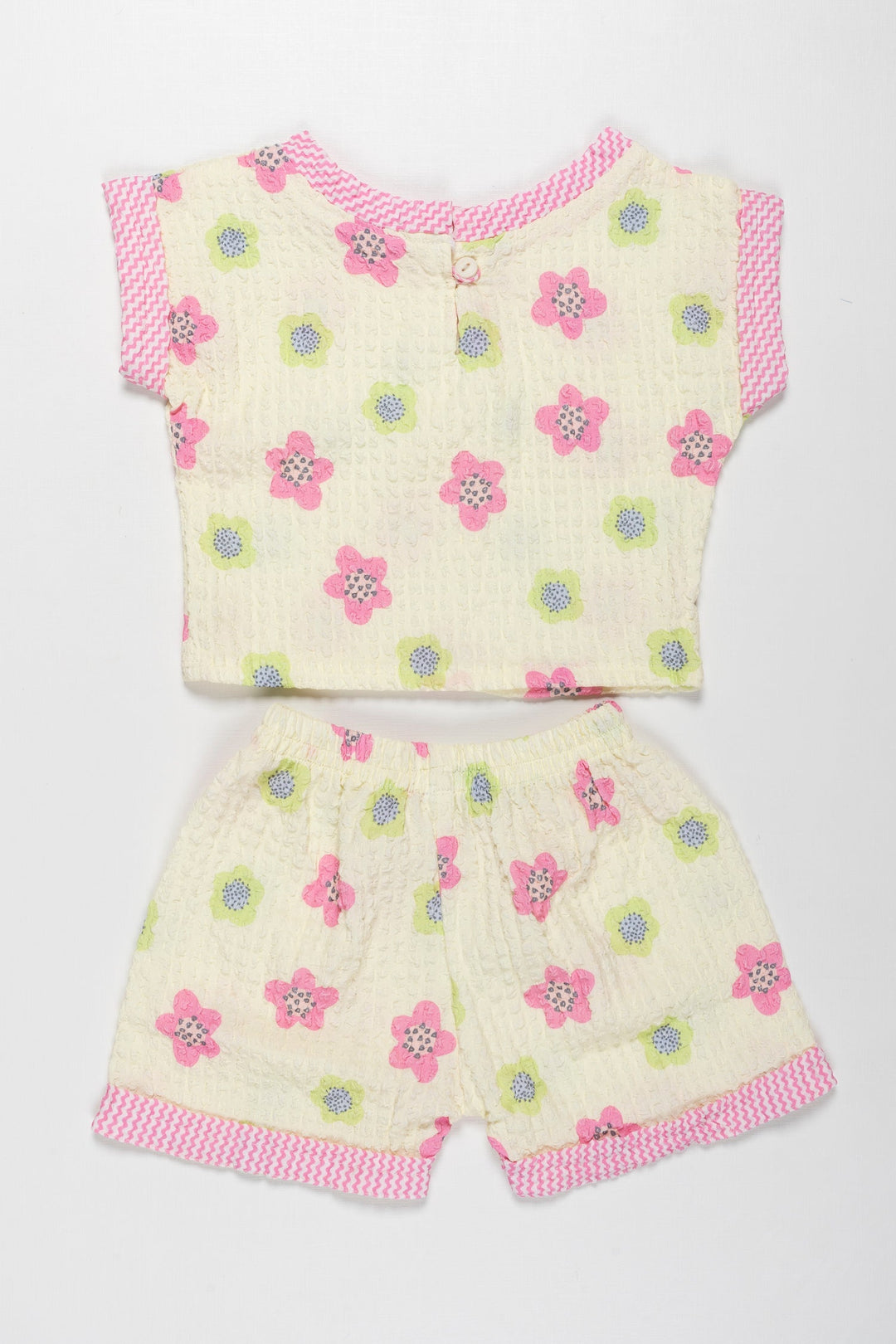 The Nesavu Baby Casual Sets Sunshine Bloom Top and Shorts Set for Girls - Fresh and Playful Nesavu Girls Yellow Floral Print Cotton Set | Comfortable Active and Casual Wear | The Nesavu