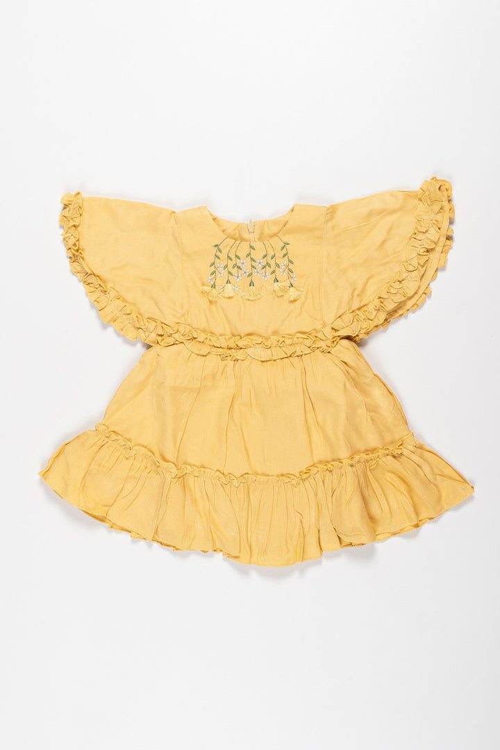 The Nesavu Girls Cotton Frock Sunshine Embrace: Chic Embroidered Knee-Length Frock for Sprightly Girls Nesavu 18 (2Y) / Yellow / Cotton GFC1301A-18 Find the Perfect Embroidered Summer Frock for Girls | Shop the Latest | The Nesavu