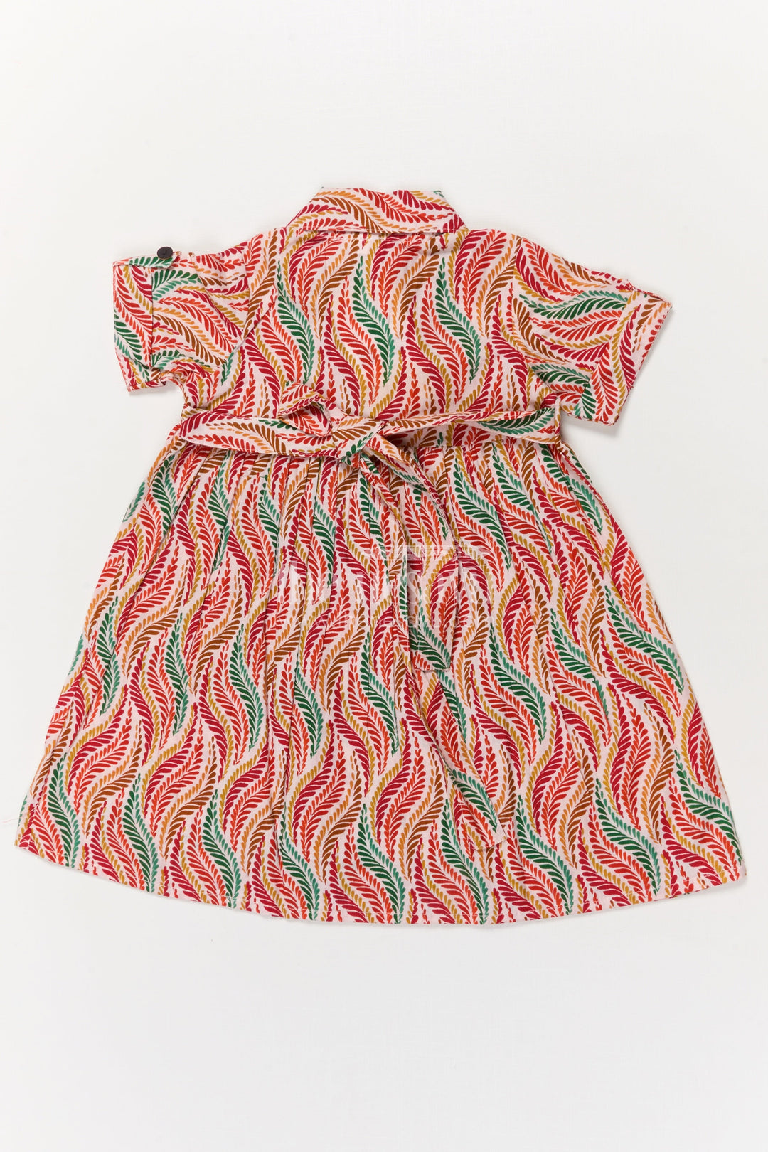 The Nesavu Girls Cotton Frock Toddler Girl Cotton Frock for Casual Summer Wear and Travel Days Nesavu Nesavu multicolor cotton frock for toddler girls – lightweight and comfy for summer outings