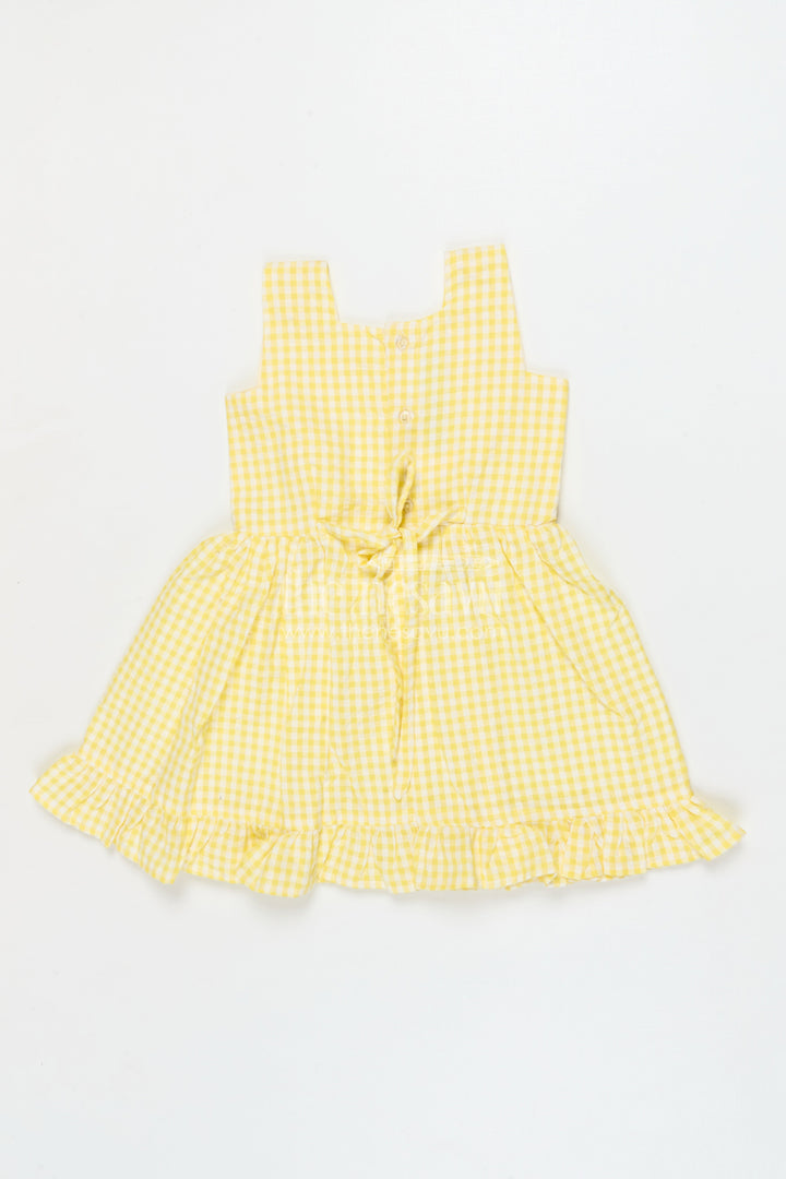 The Nesavu Girls Cotton Frock Toddler Girl Frock for Summer Days and Vacation Travel Nesavu Nesavu toddler girl seersucker frock with gingham checks for summer outings and vacations
