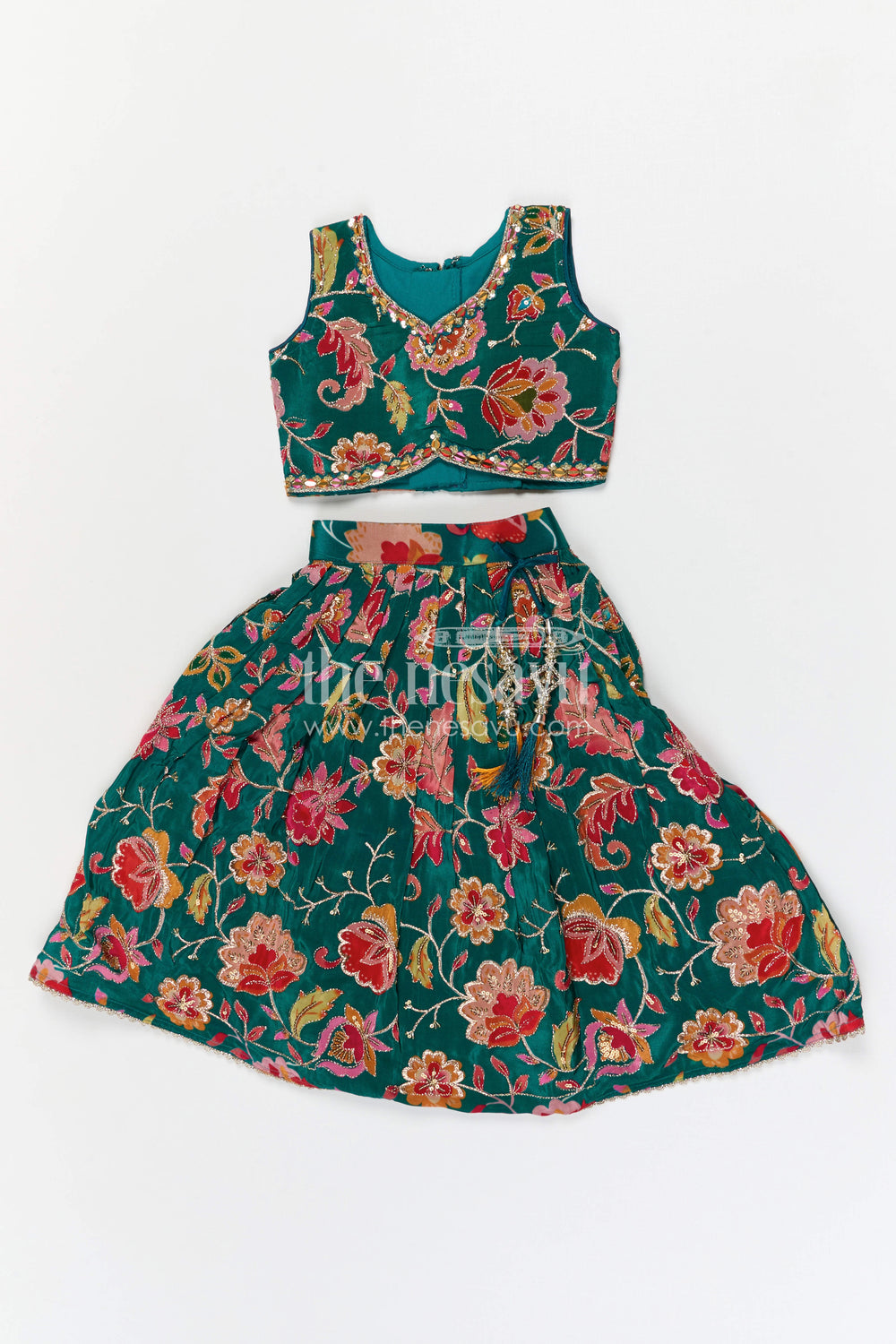 The Nesavu Girls Lehenga Choli Traditional Lehenga for Girls’ Wedding Celebrations Nesavu 16 (1Y) / Green / Viscose GL907A-16 Nesavu girls lehenga choli for weddings with viscose blend silk and designer embroidery festive ethnic wear