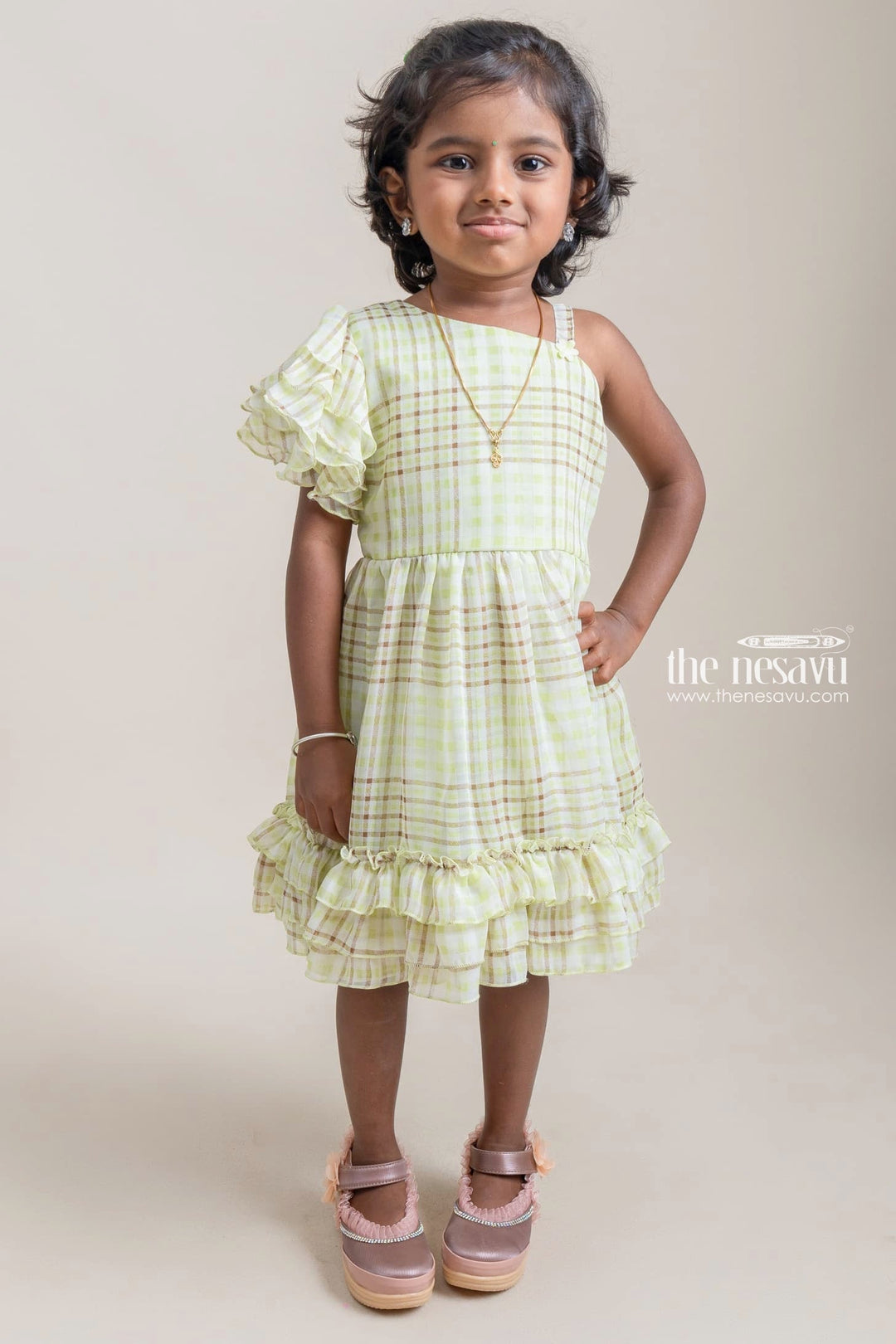 The Nesavu Baby Fancy Frock Trendy Green One Shoulder Sleeve Checked Pattern Frock For Girls Nesavu 14 (6M) / Green / Georgette BFJ362A-14 Trendy Pattern Girls Frock | Premium Cotton Frock | The Nesavu
