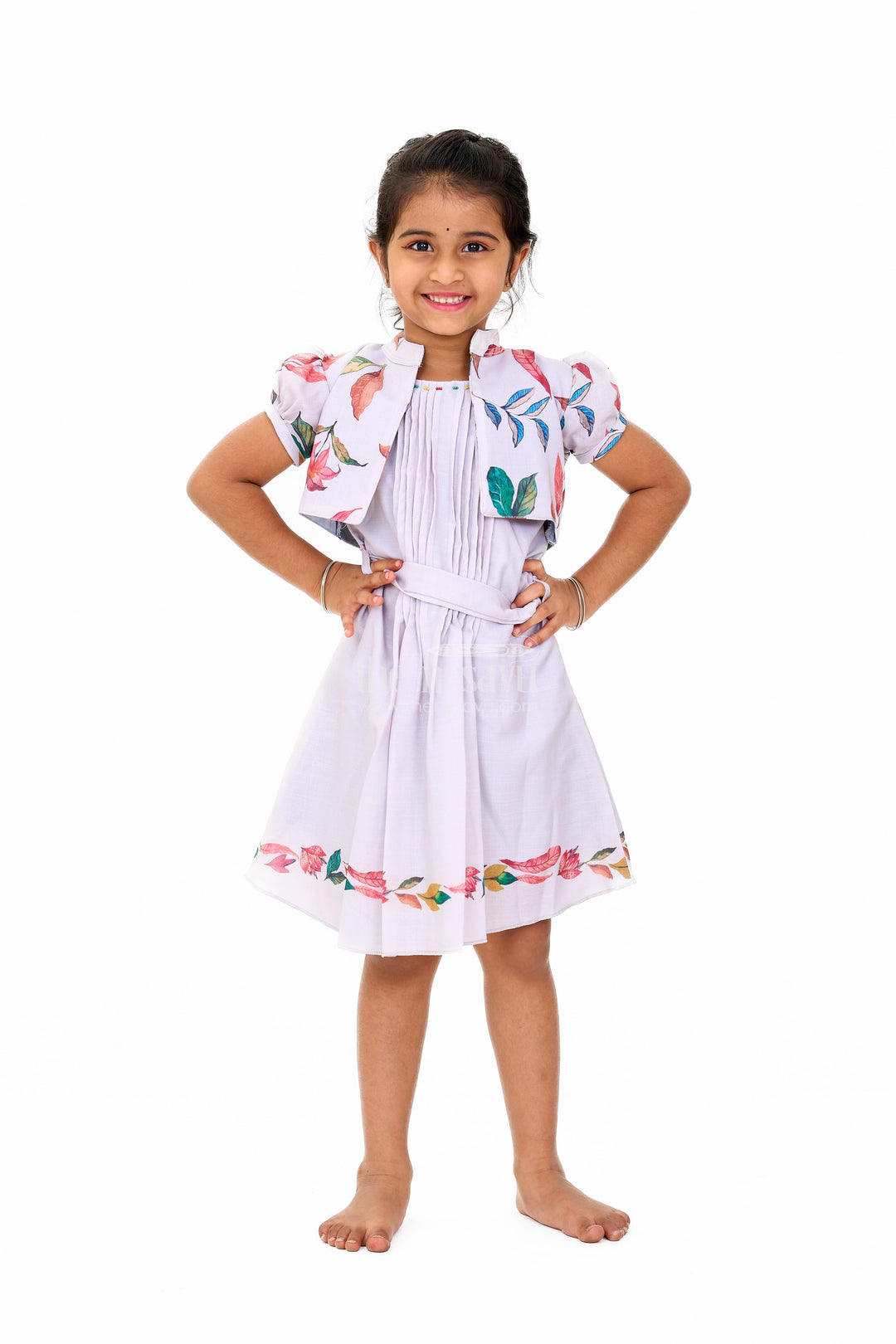 The Nesavu Girls Cotton Frock Trendy Indo Western Girls Cotton Frock with Floral Patterns and Waist Tie-Up Nesavu 20 (3Y) / Gray GFC1573B-20 Indo Western Girls Cotton Frock Floral Pleats Belt Nesavu